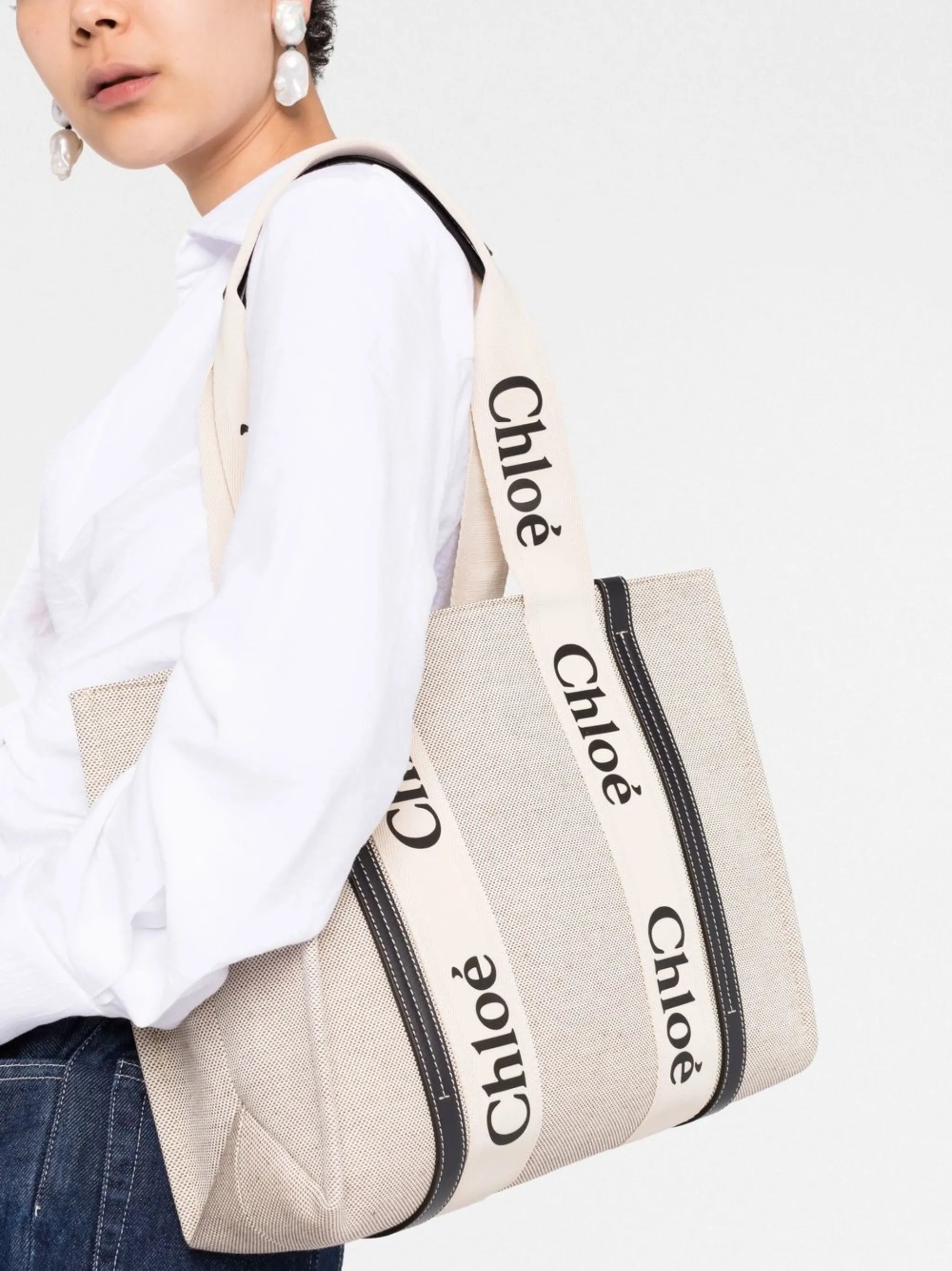 Woody logo-tape tote bag