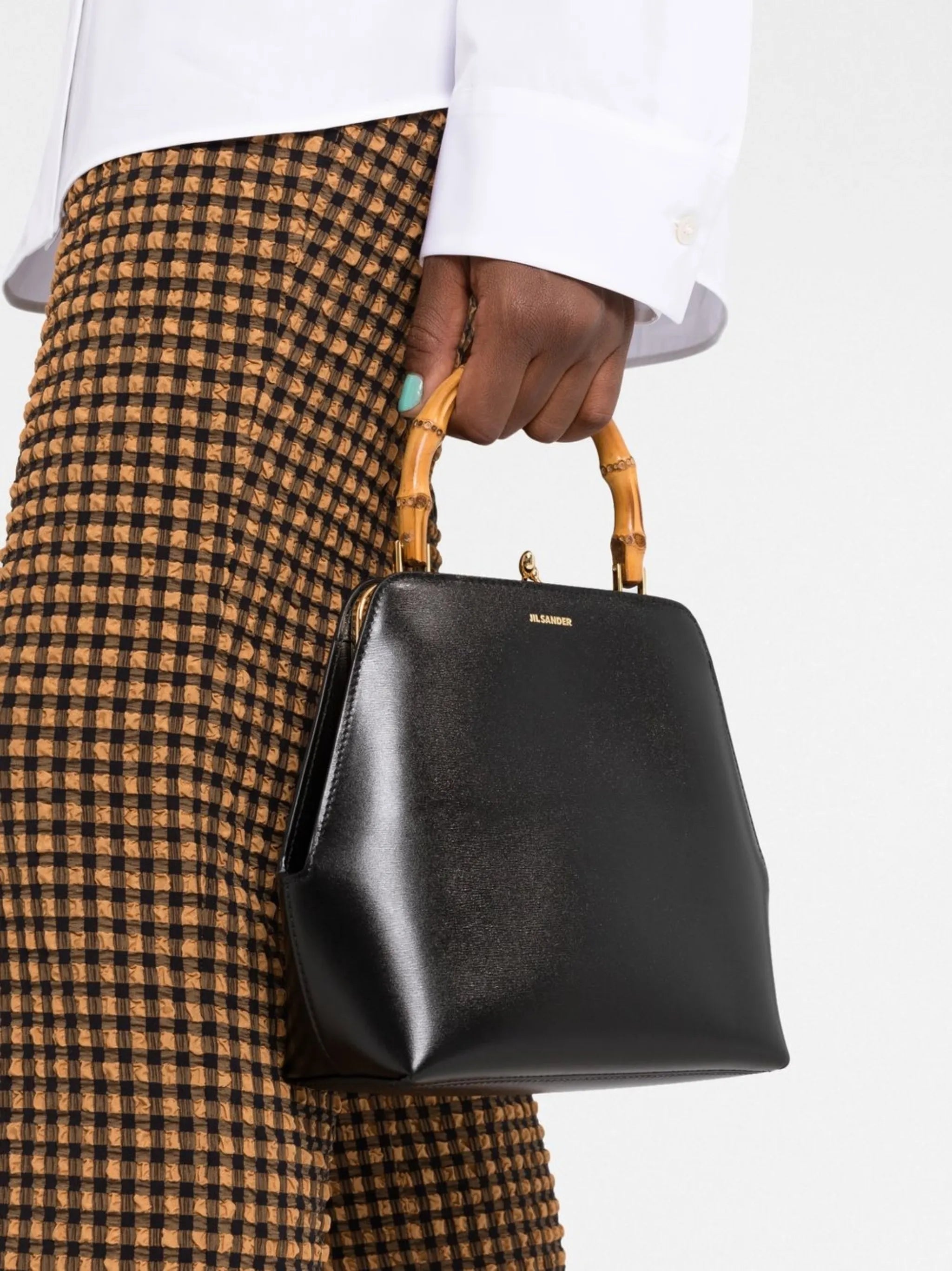Goji Frame square tote bag