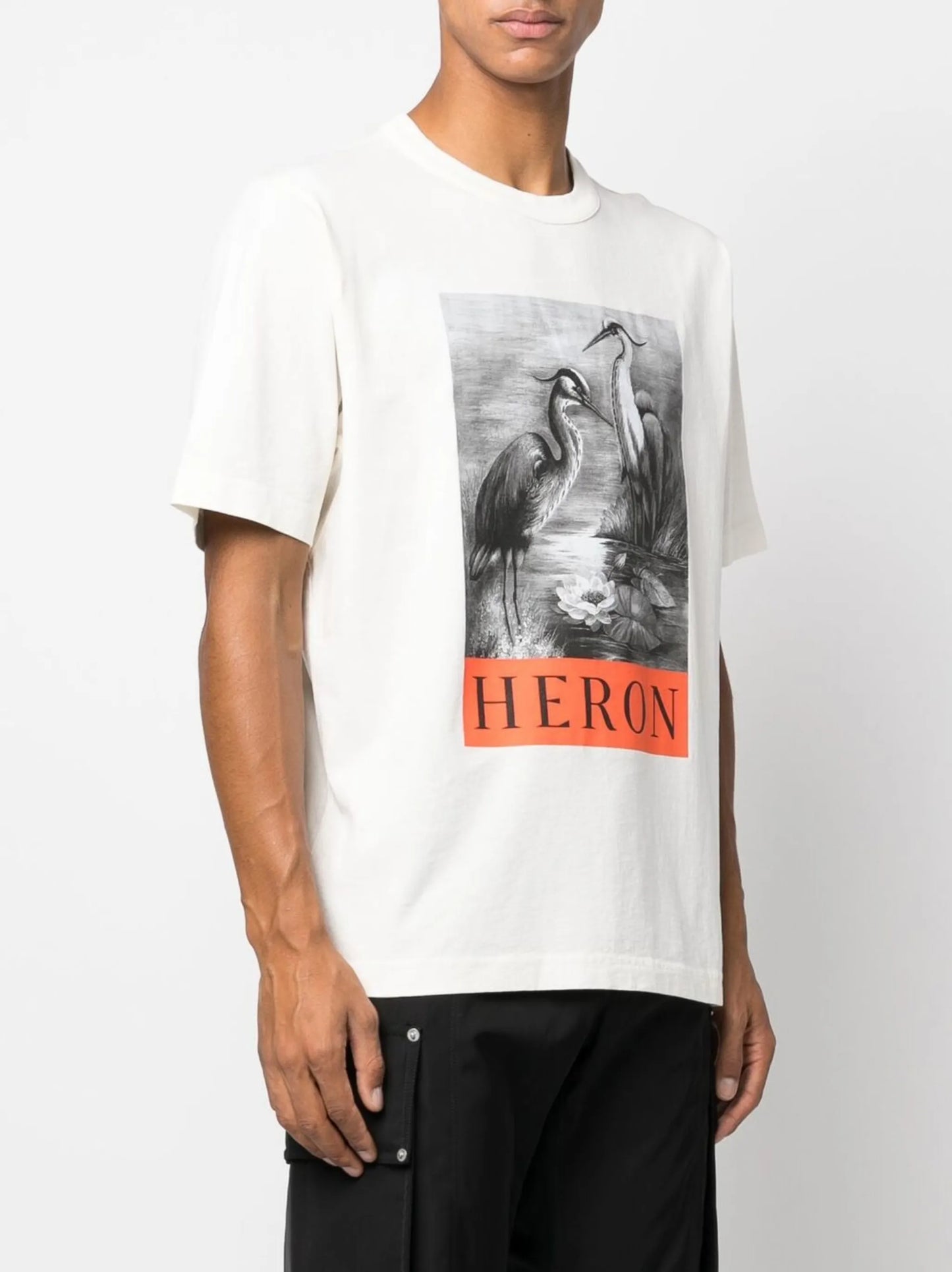 graphic-print T-shirt