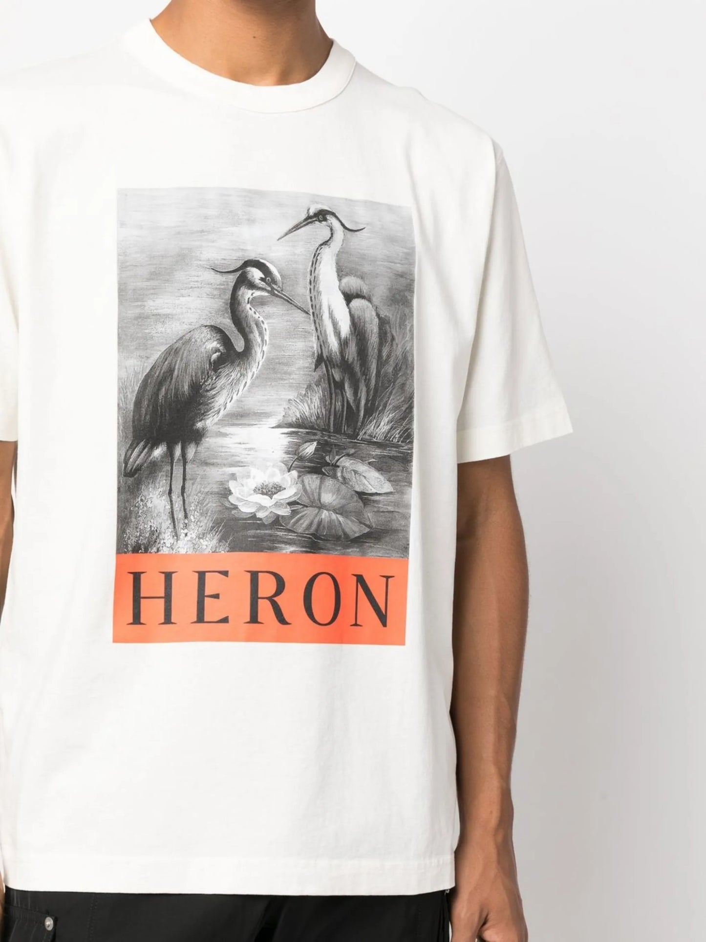 graphic-print T-shirt