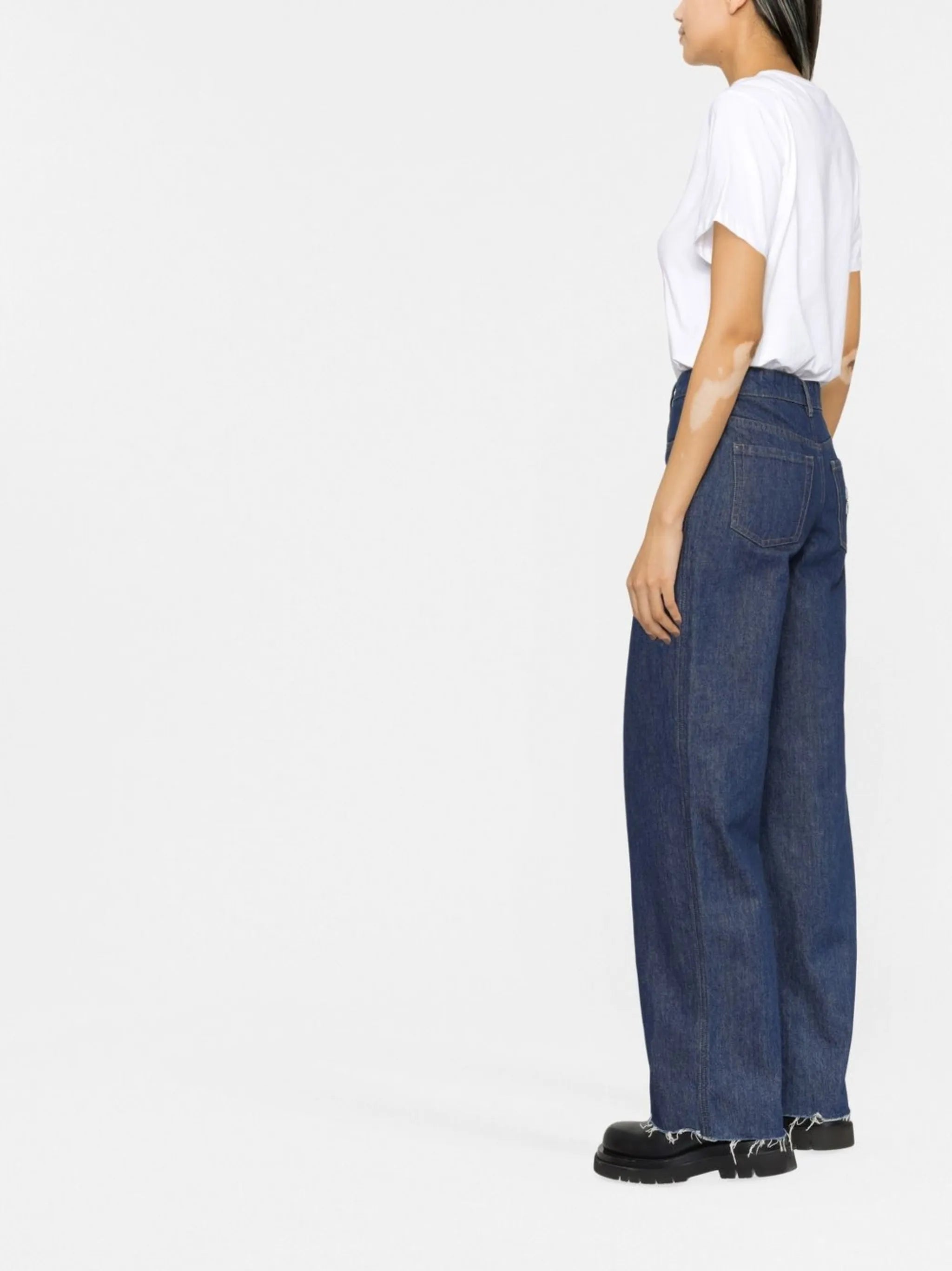 raw-cut hem straight-leg jeans
