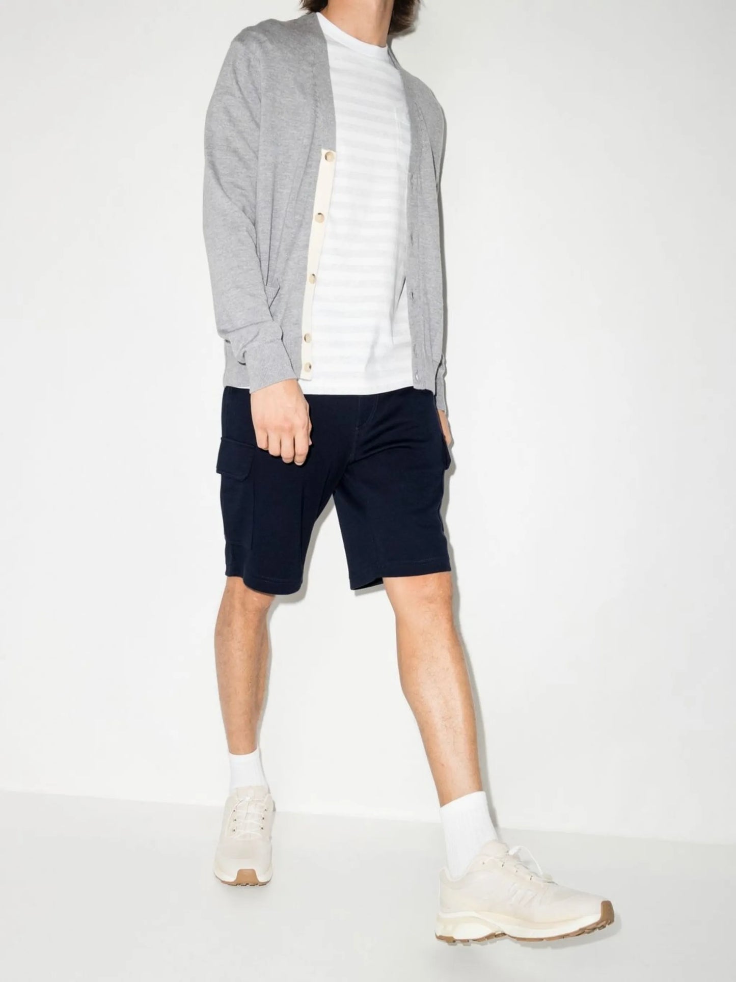 mid-rise cargo pockets