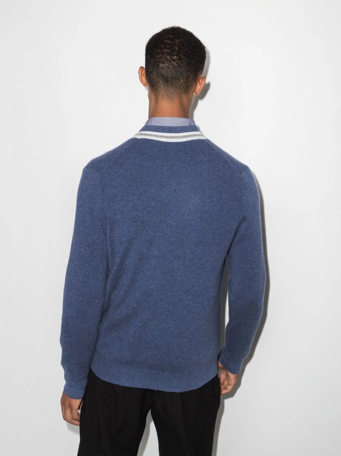 V-neck cashmere jumper