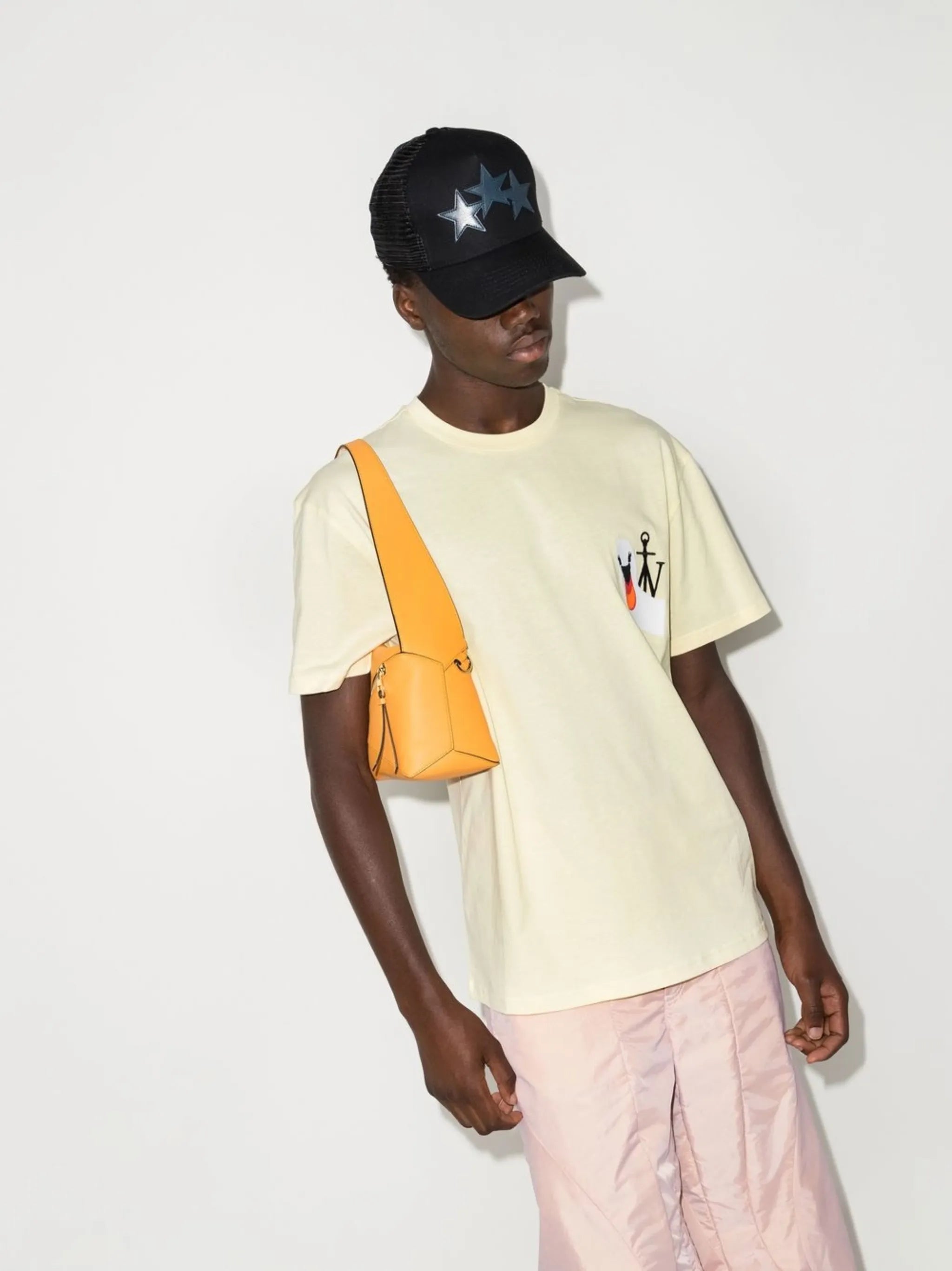 logo-embroidered T-shirt