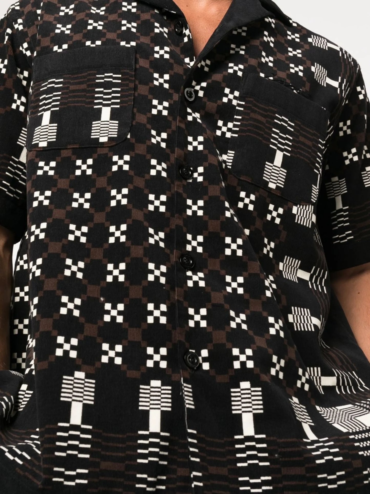 geometric-print short-sleeve shirt