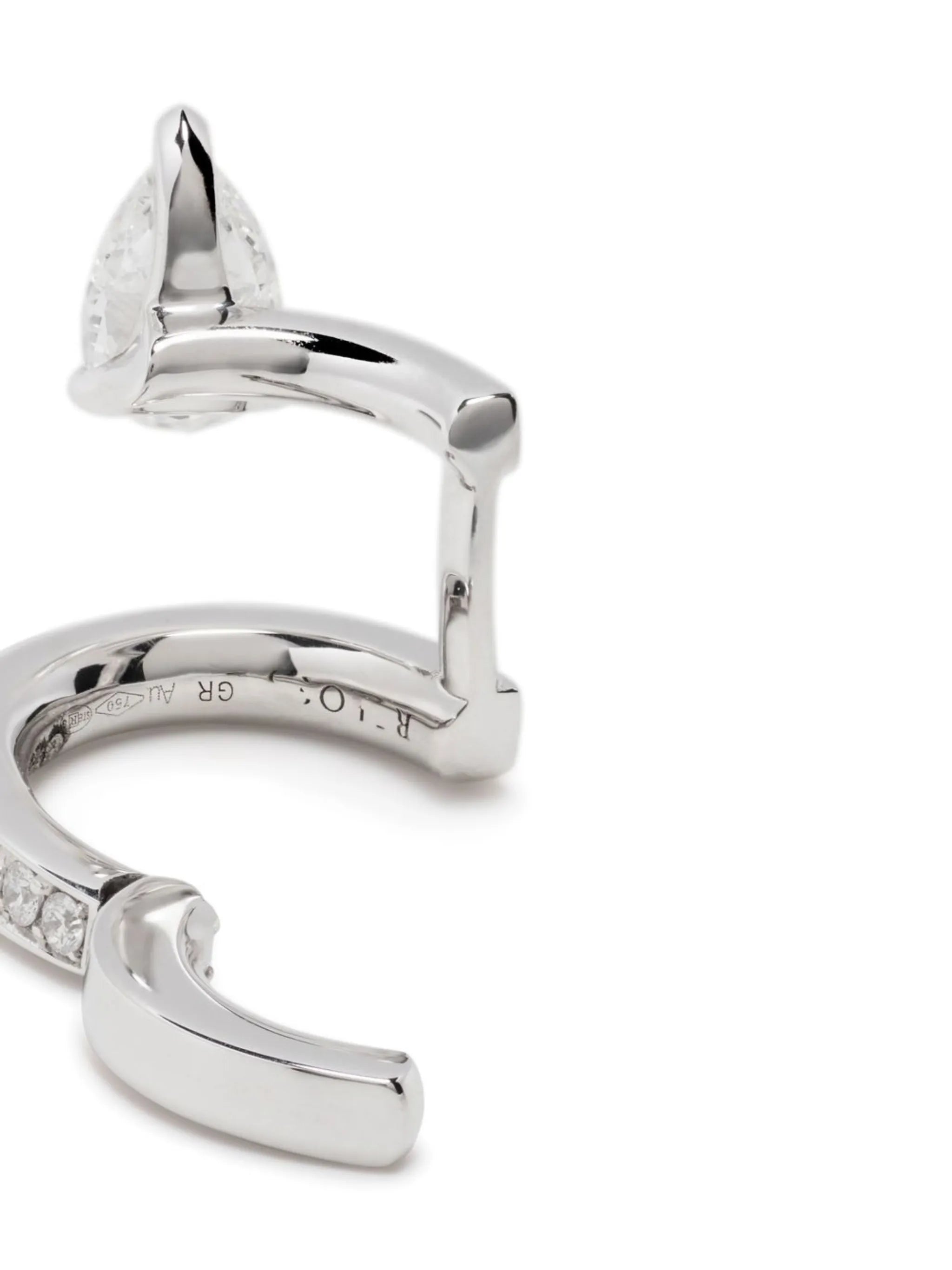 18kt white gold Serti Sur Vide earcuff