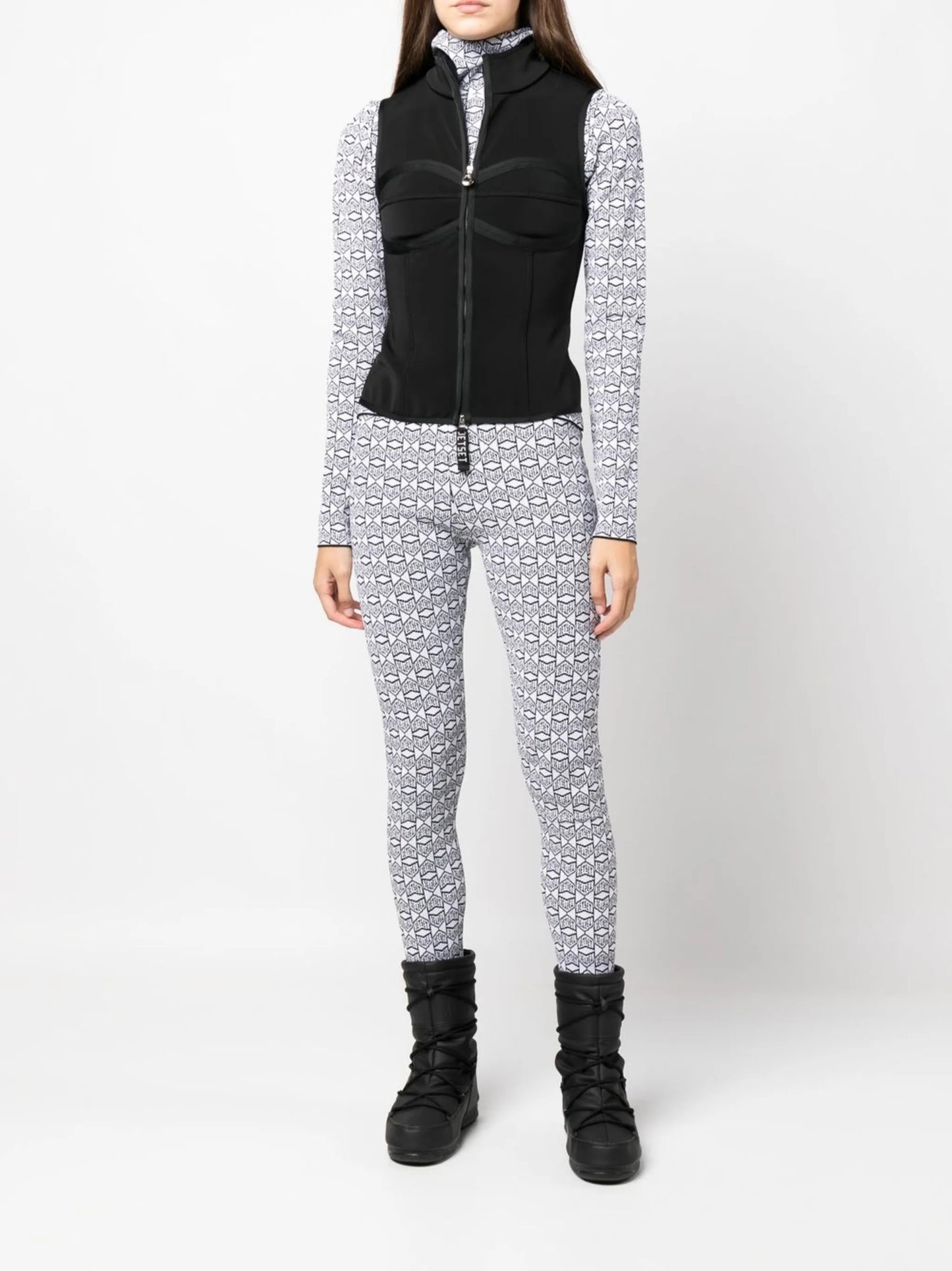logo-print slim-fit knitted hoodie