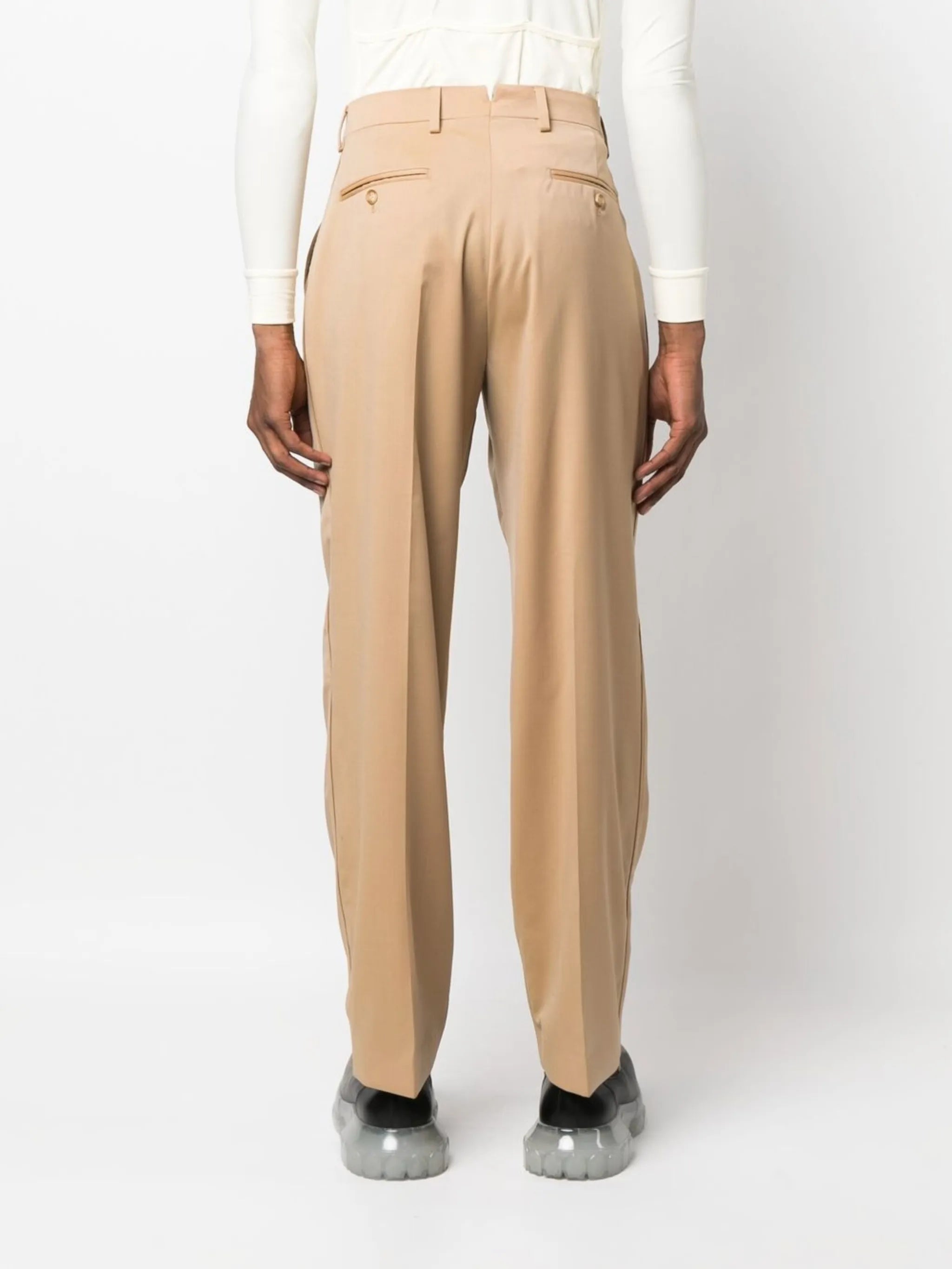 straight-leg tailored trousers