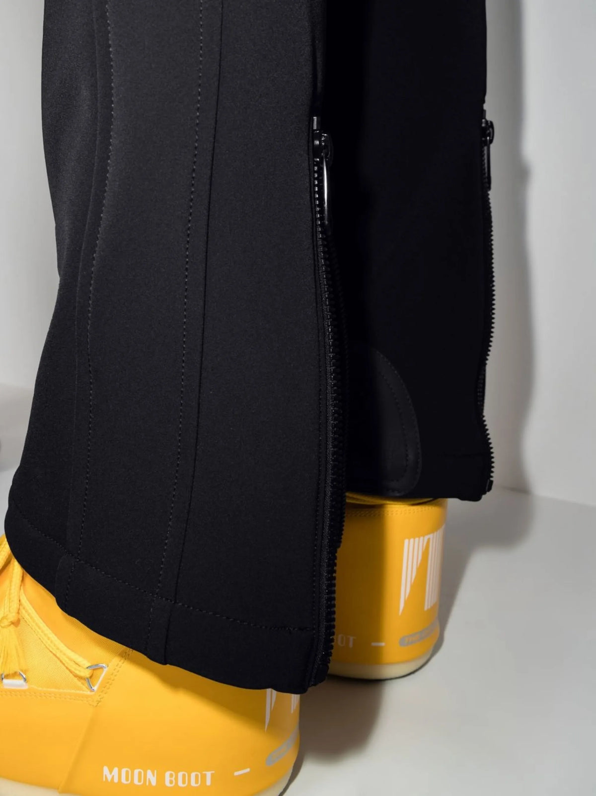 Phoebe shoulder-strap ski bottoms