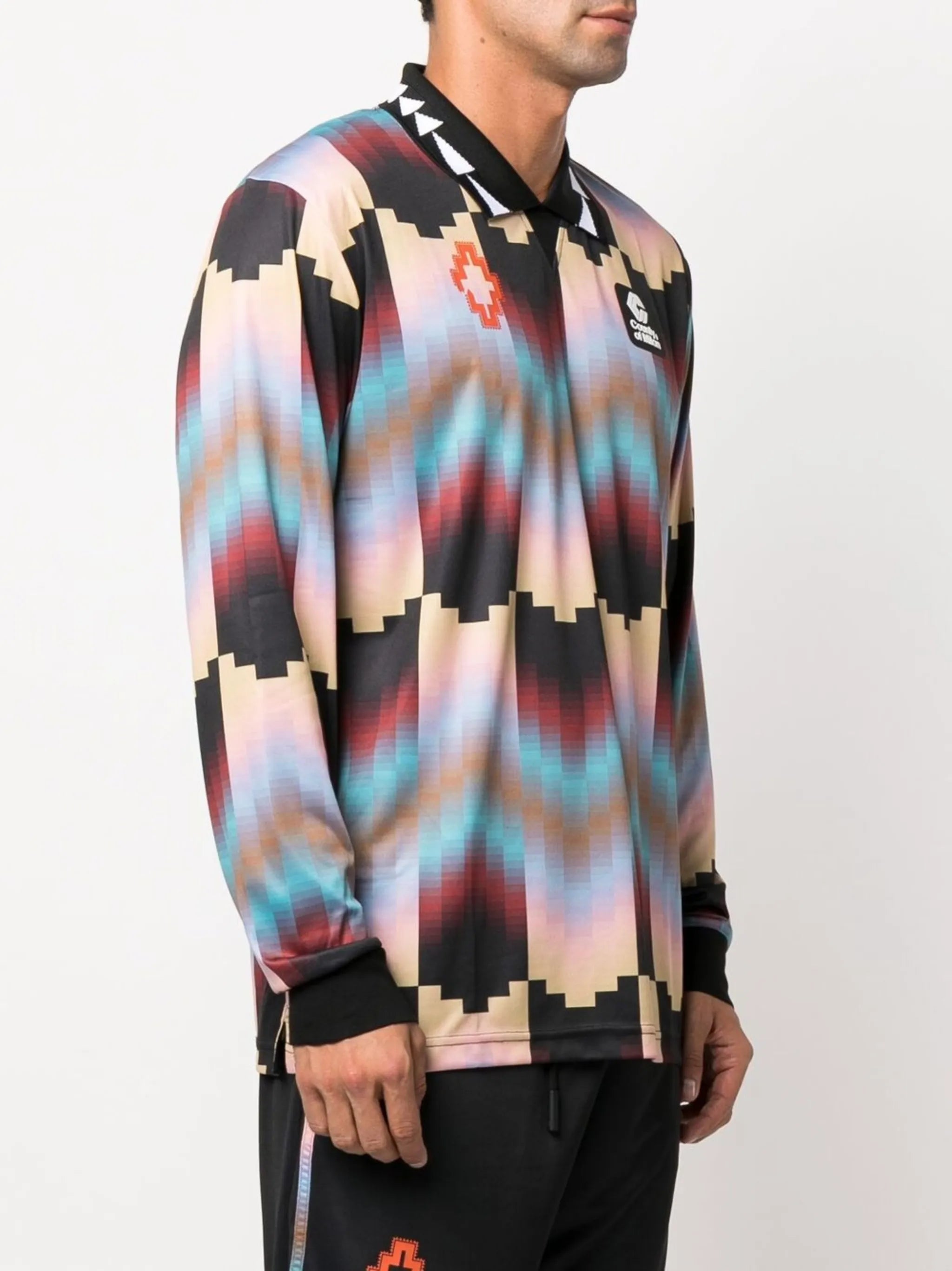 gradient sports T-shirt