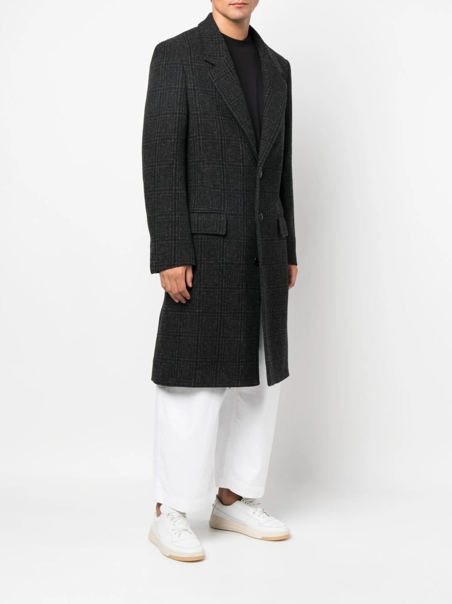 single-breasted wool coat