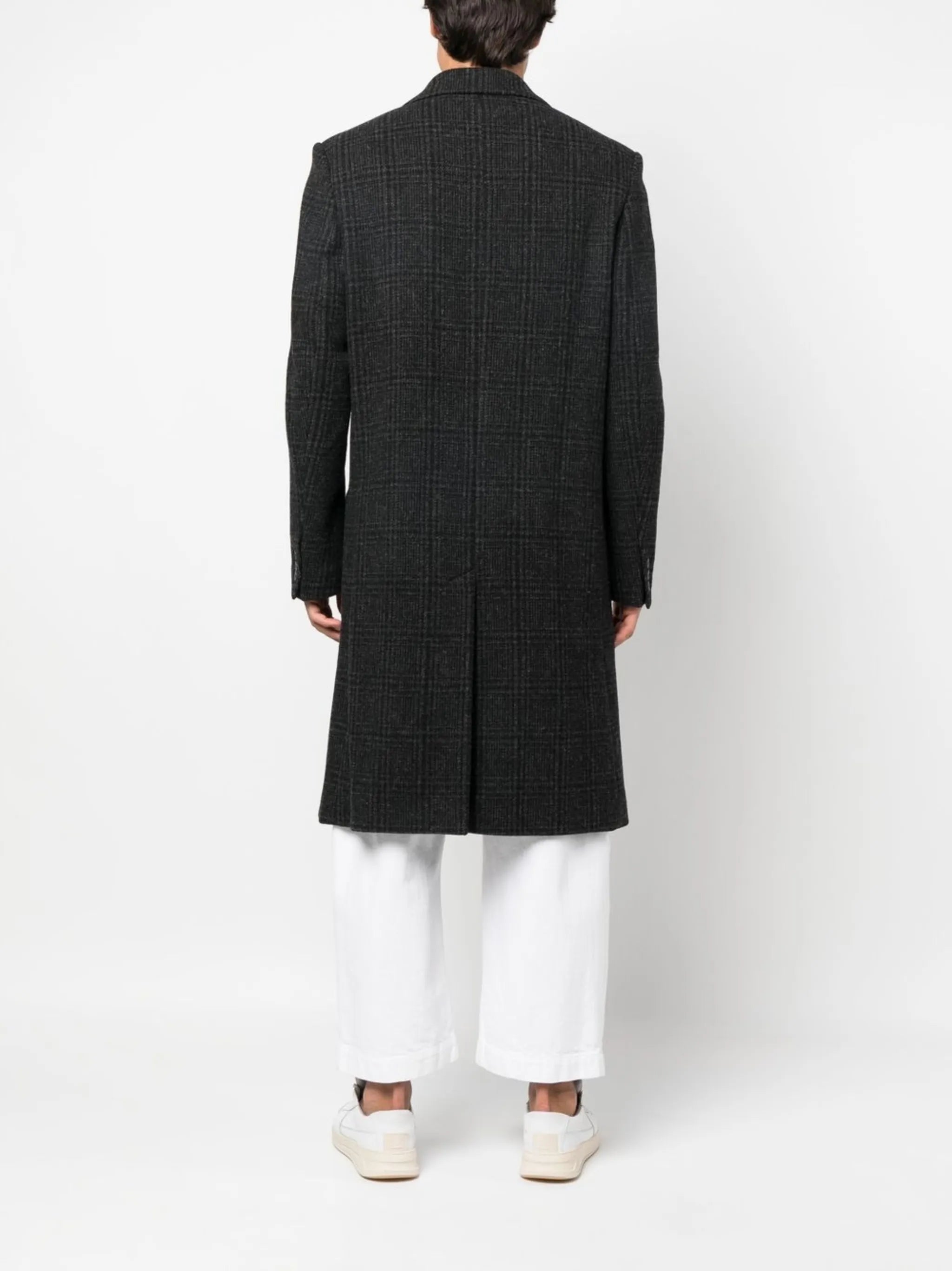 single-breasted wool coat