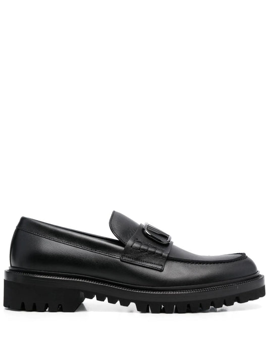 VLogo Signature leather loafers