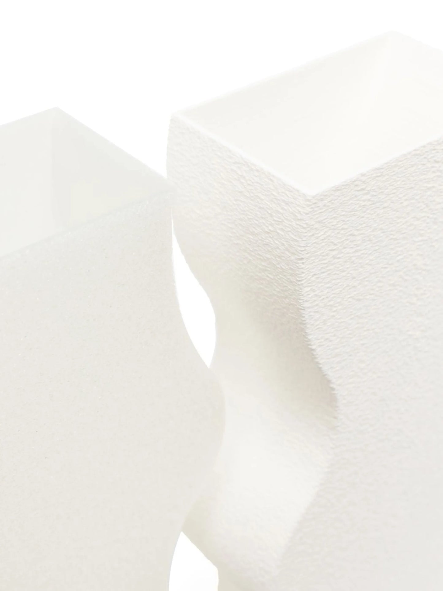 Doves Pair sculptures