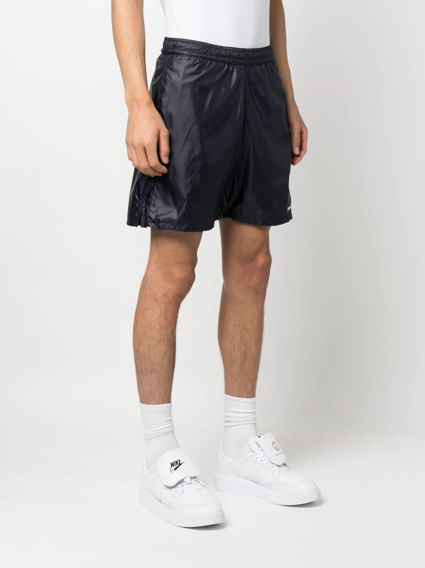 Middle logo-embroidered shorts