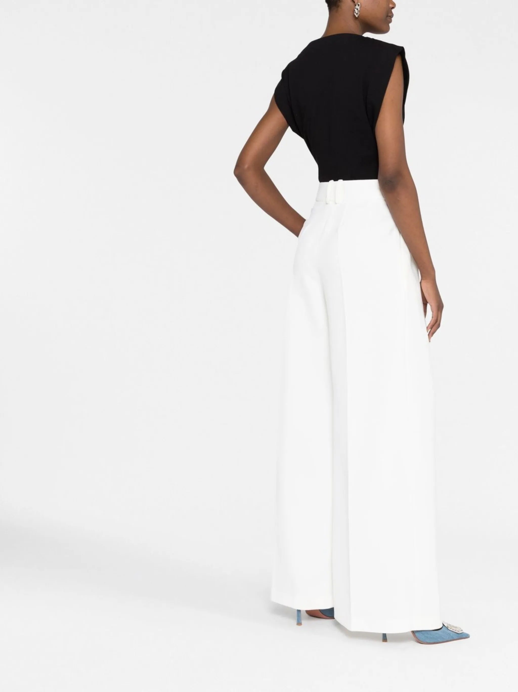 tailored wide-leg trousers