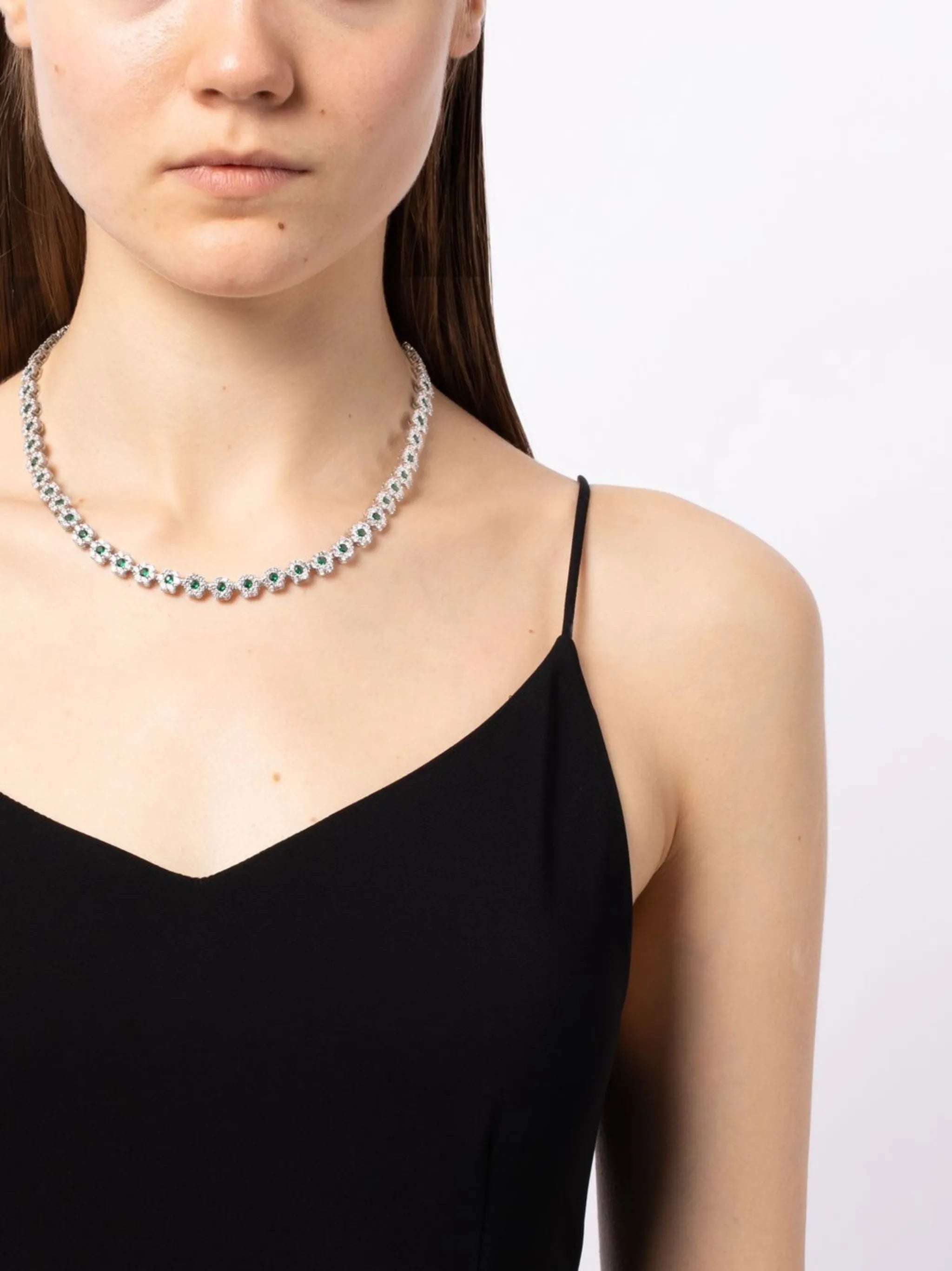 Daisy chain-link crystal necklace