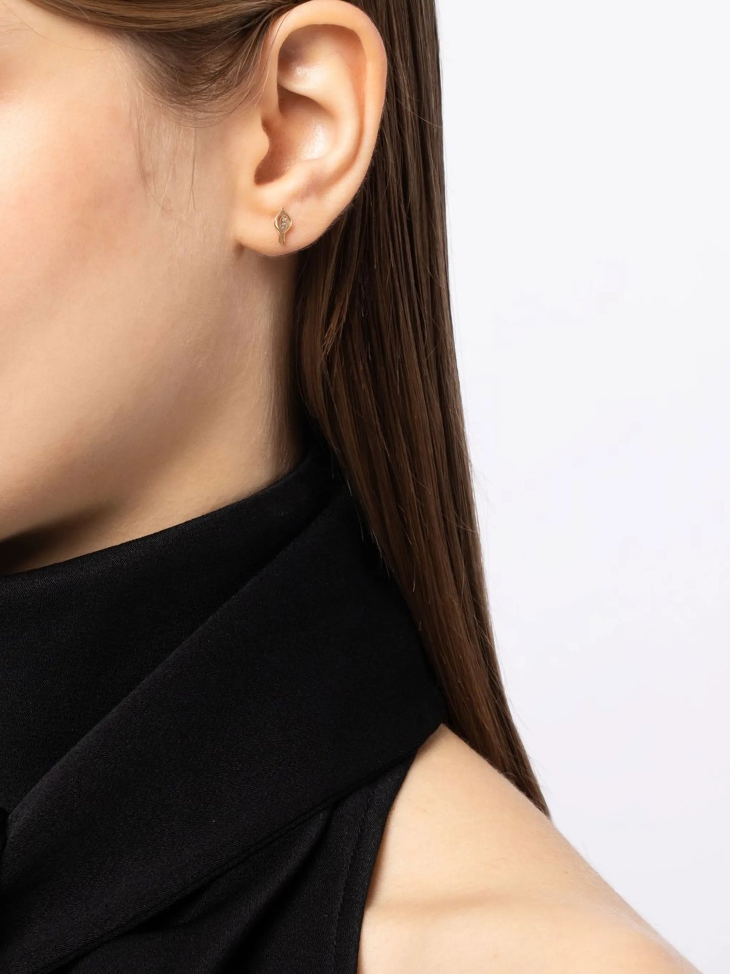 9kt yellow gold Calla diamond stud earring