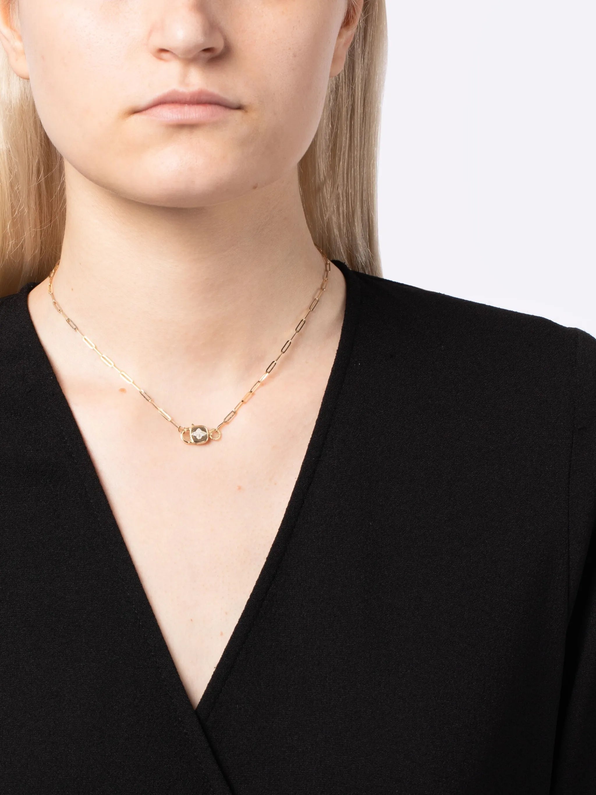 9kt yellow gold Louise diamond necklace