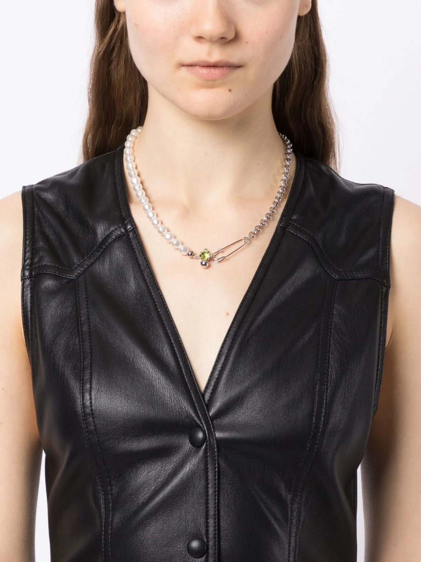Charly pearl choker necklace