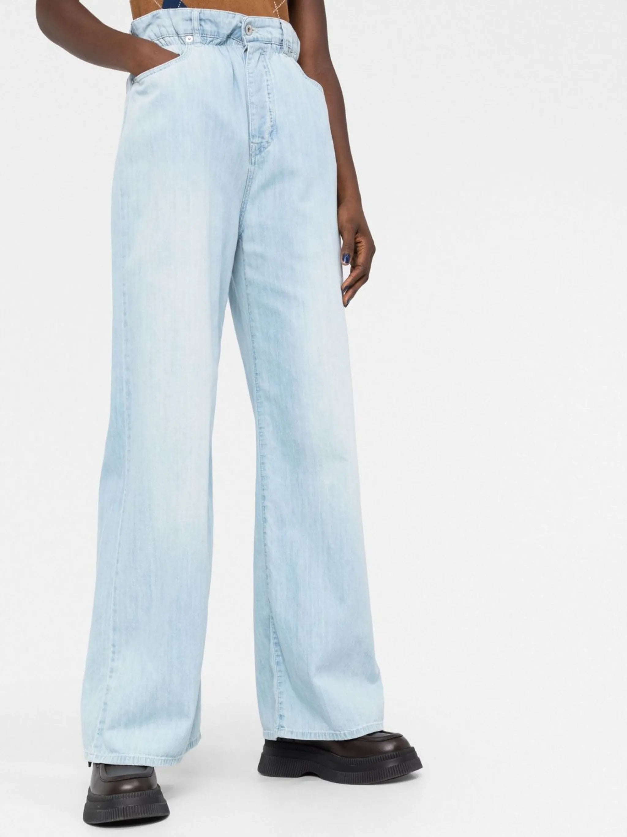 paperbag-waist jeans