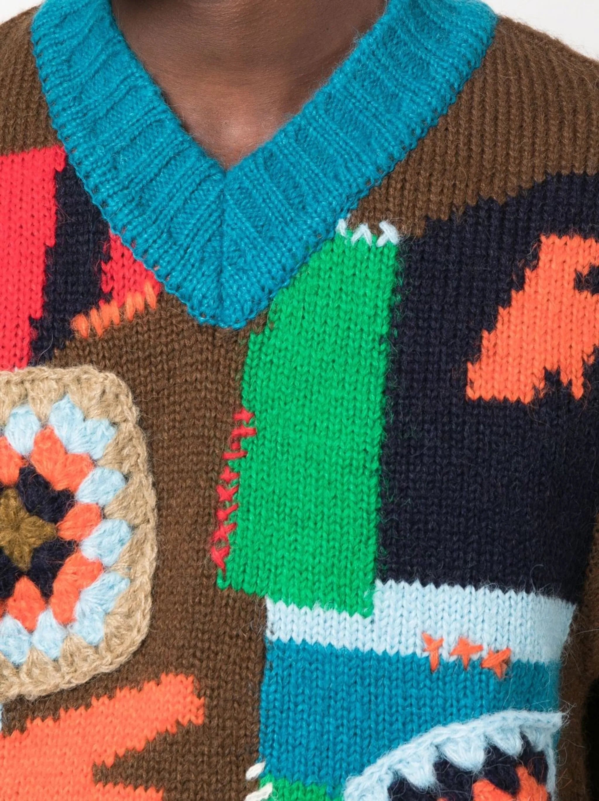 crochet-knit V-neck jumper