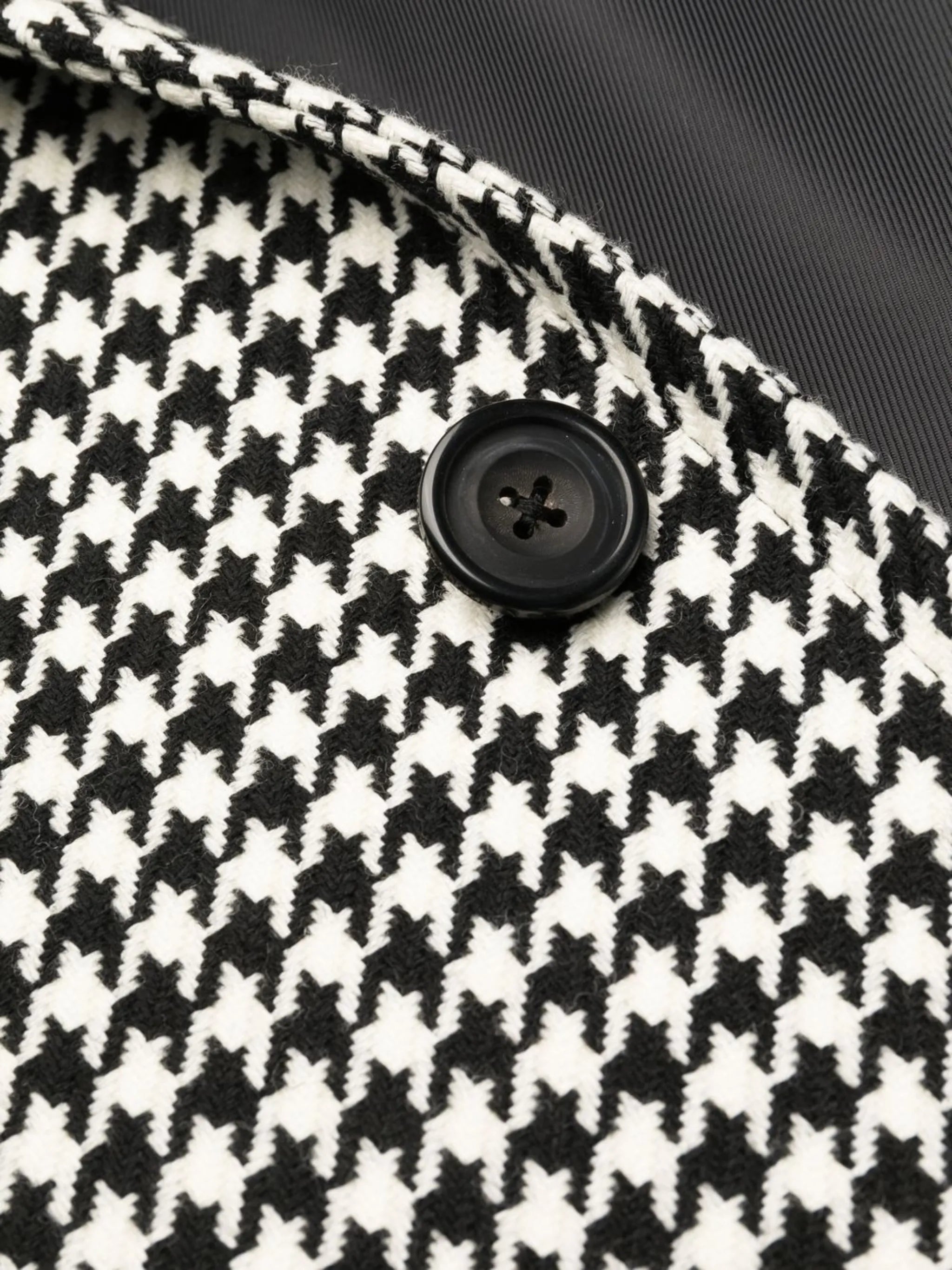 houndstooth single-breasted coat
