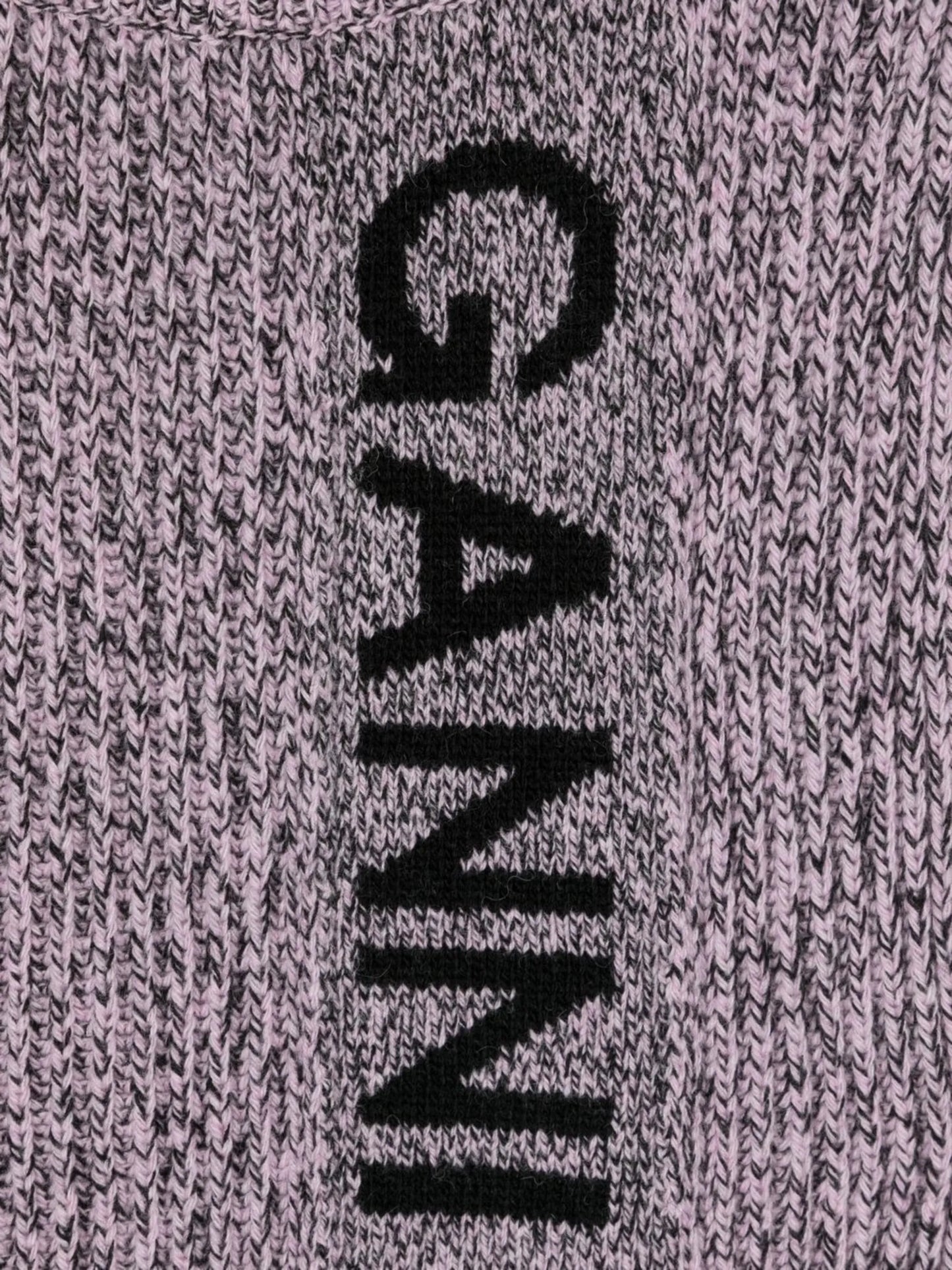 intarsia-knit logo collar