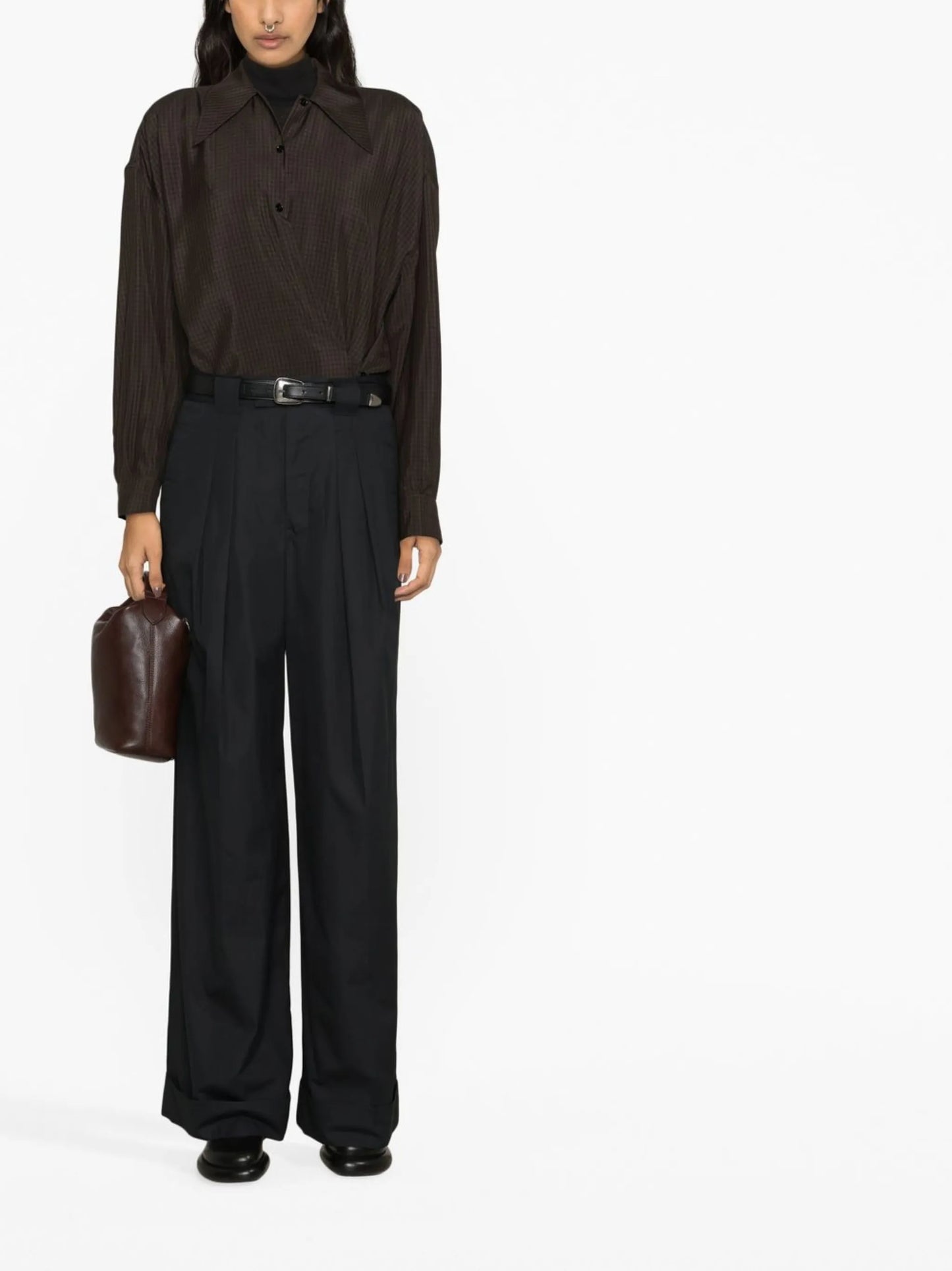 high-waisted pleated trousers