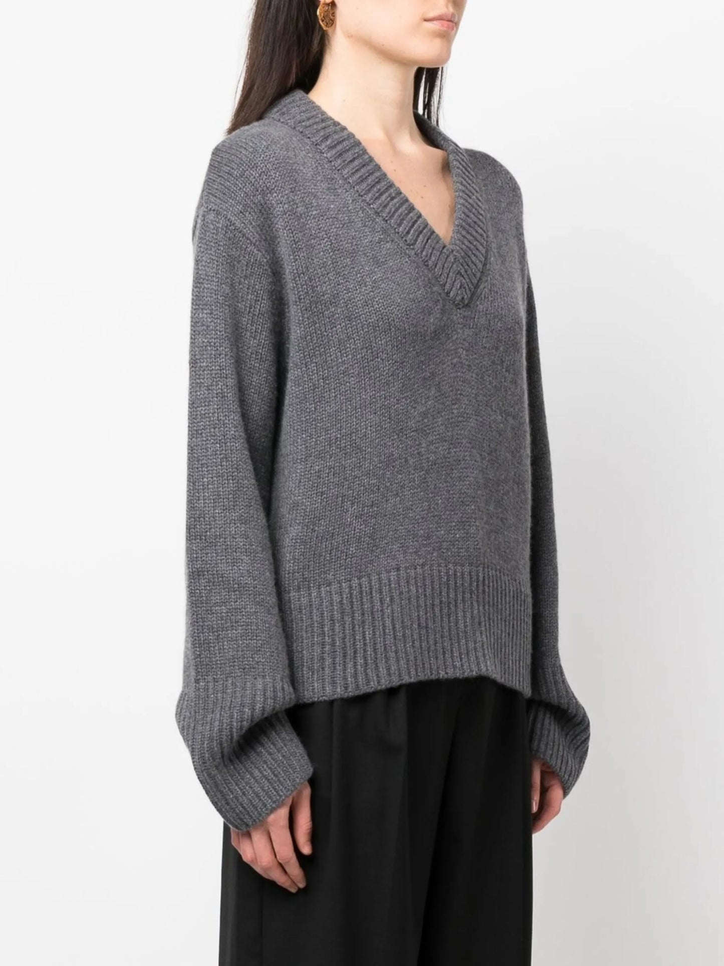 V-neck cashmere jumper