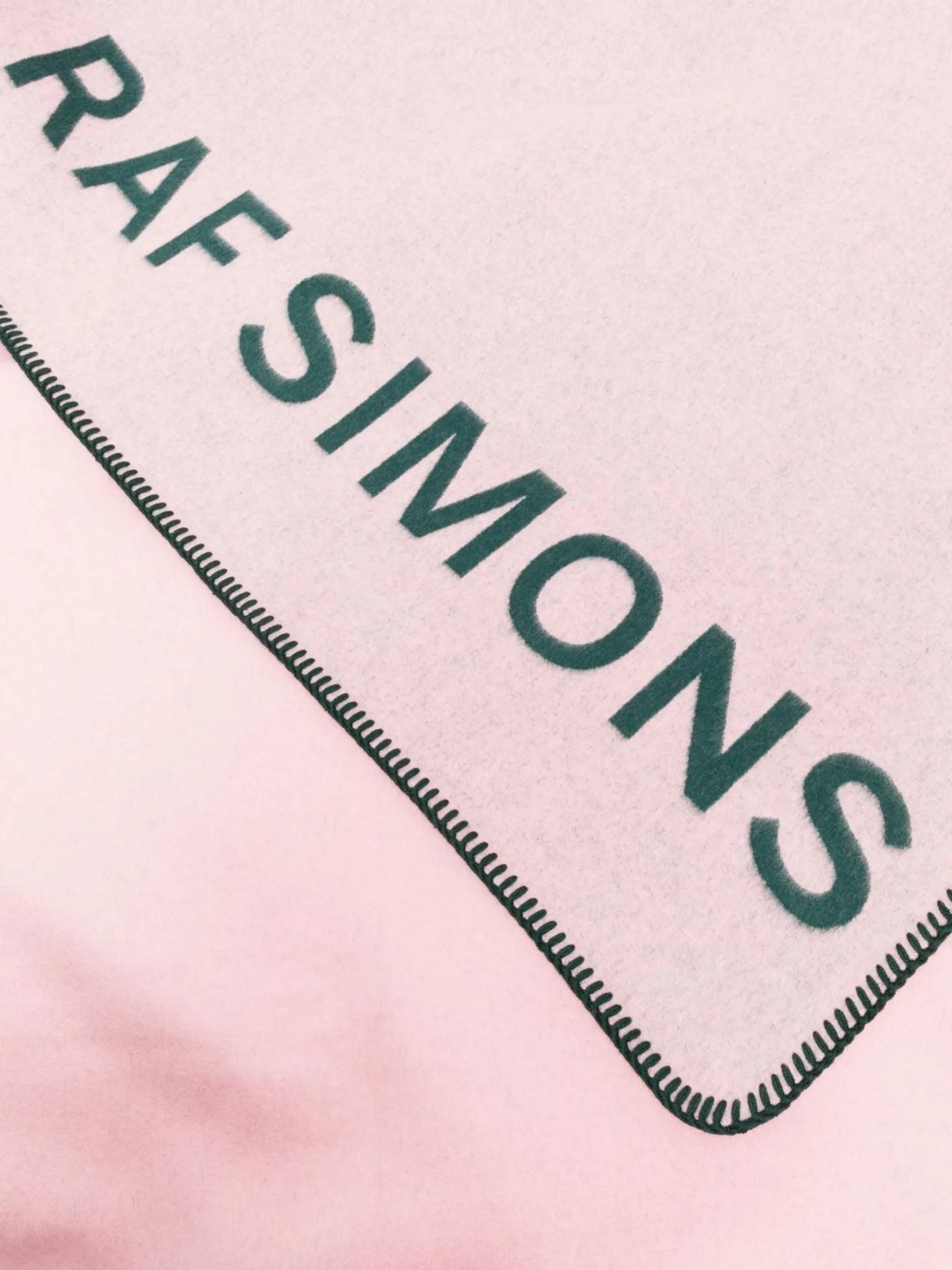 x Raf Simons logo-print throw