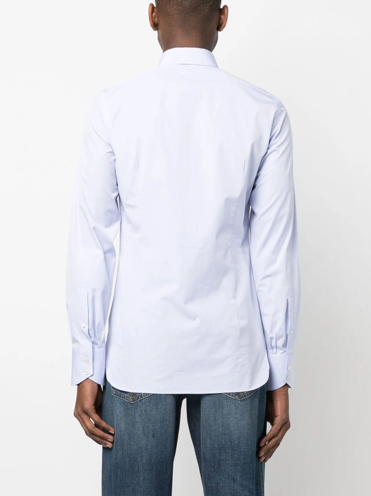 button-fastening long-sleeve shirt