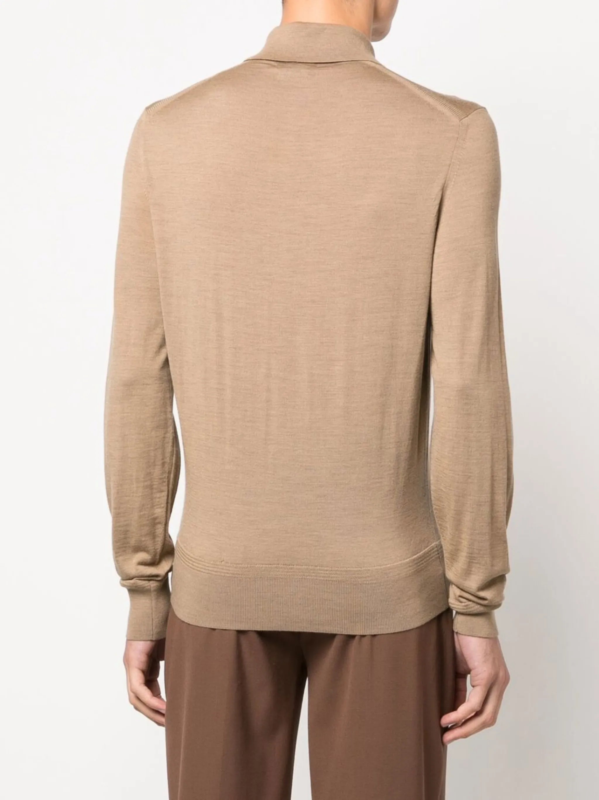 ribbed-knit long-sleeved polo shirt