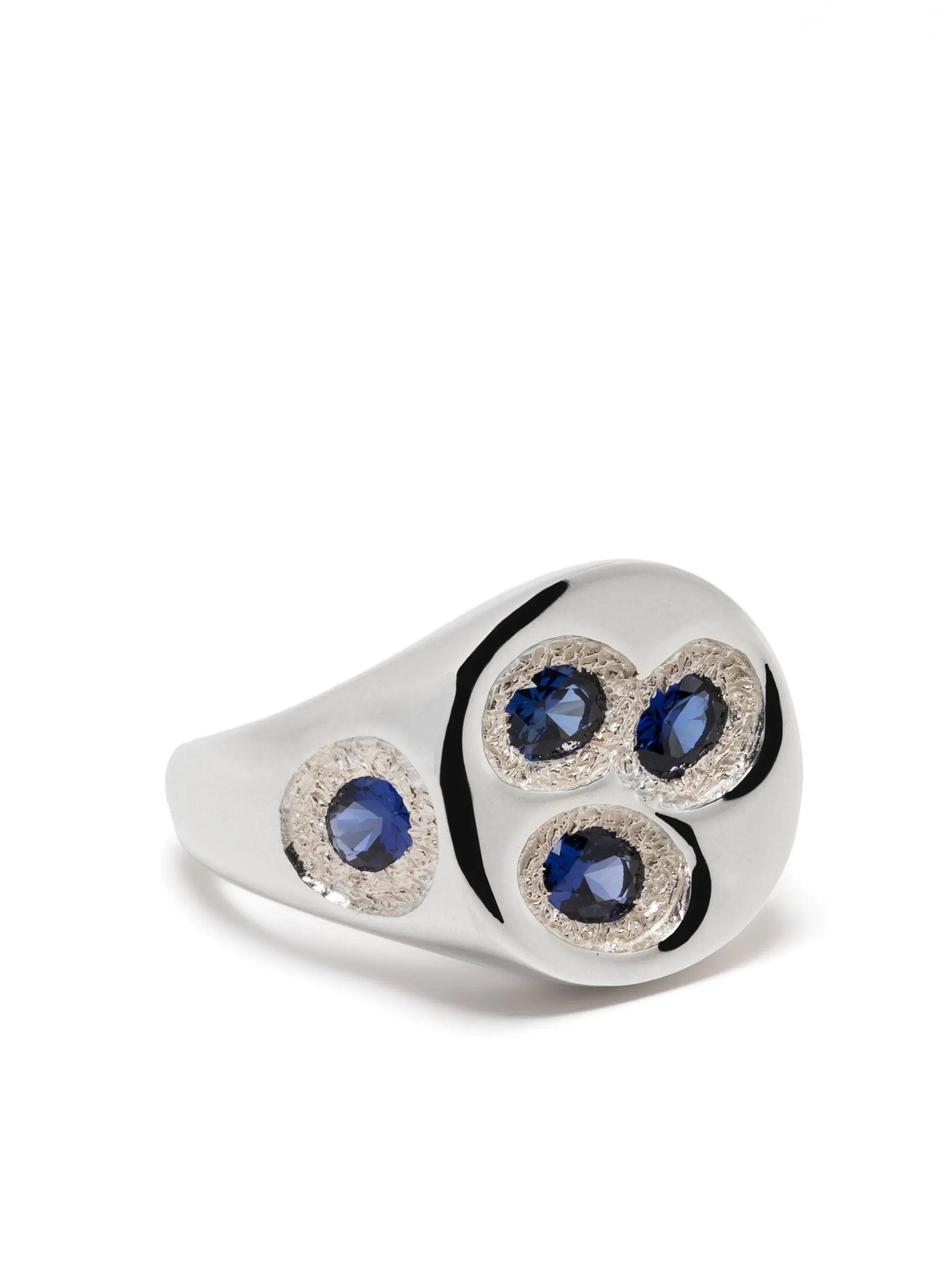 Chloroplast sapphire signet ring