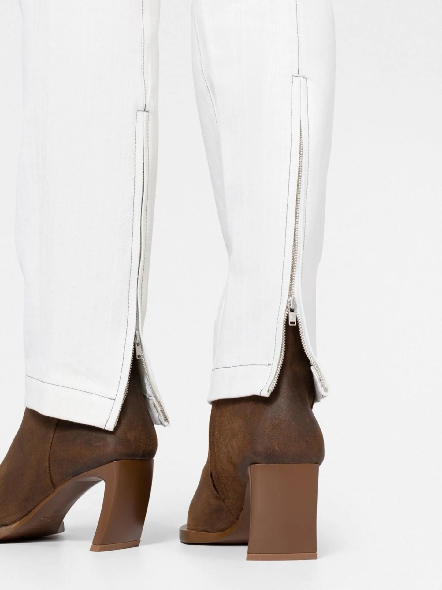 contrast stitch straight-leg jeans
