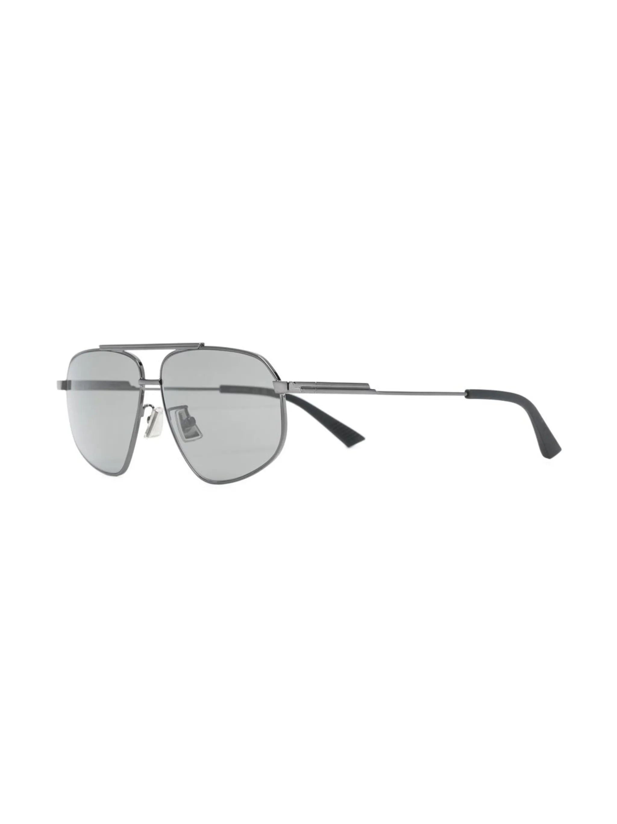 pilot frame sunglasses