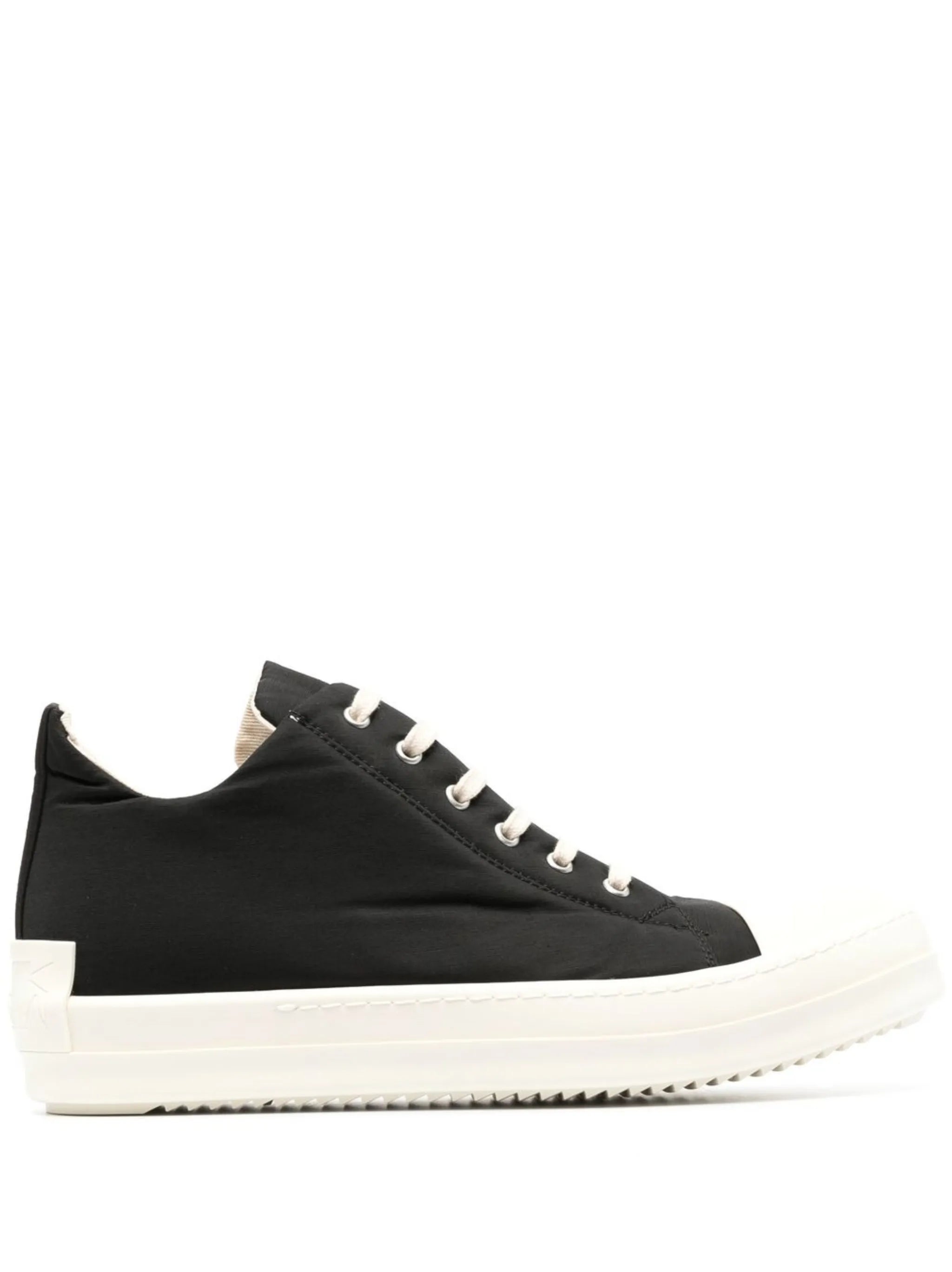 contrasting-toe cap detail sneakers