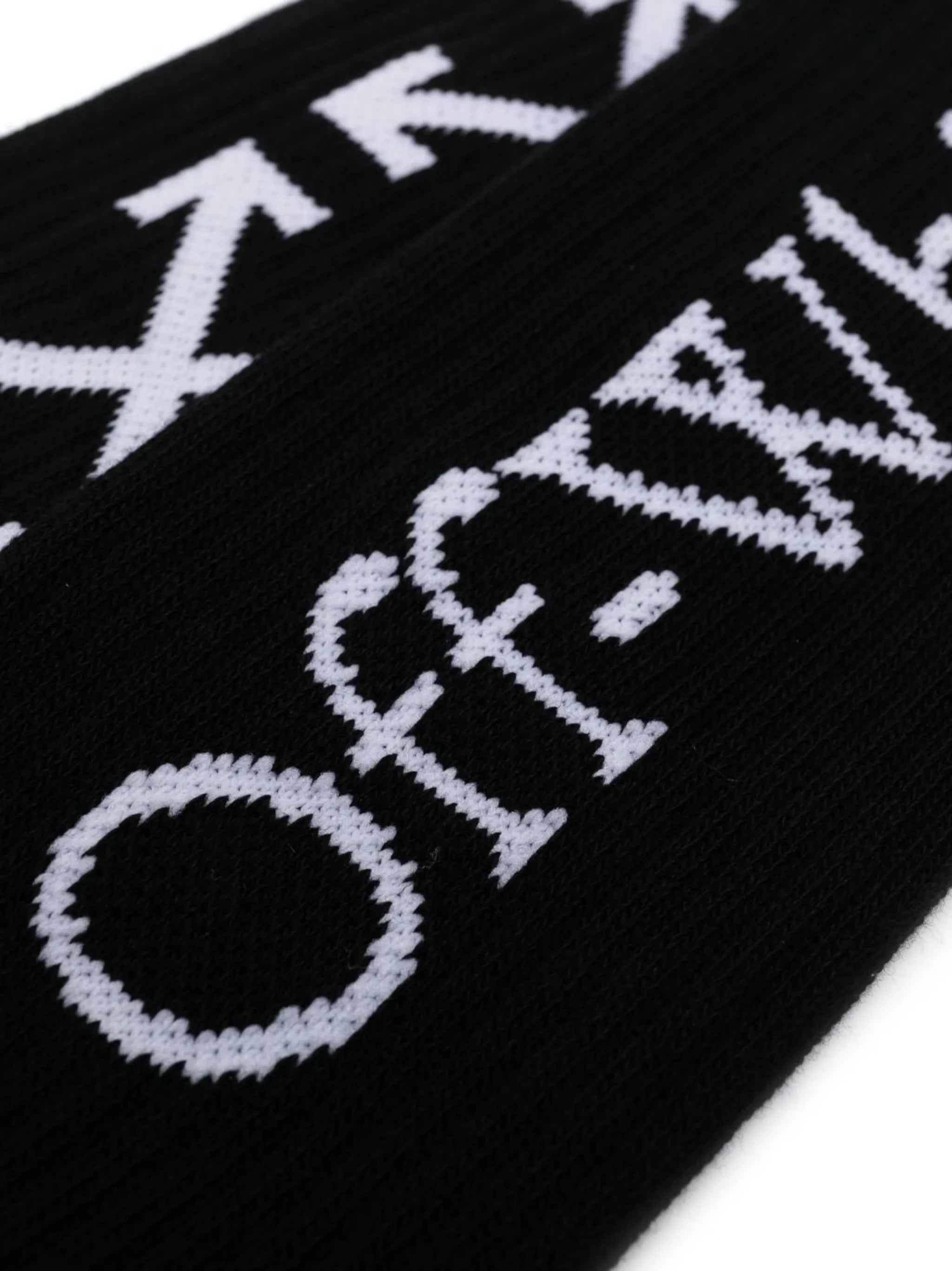 Core Bookish Arrow socks