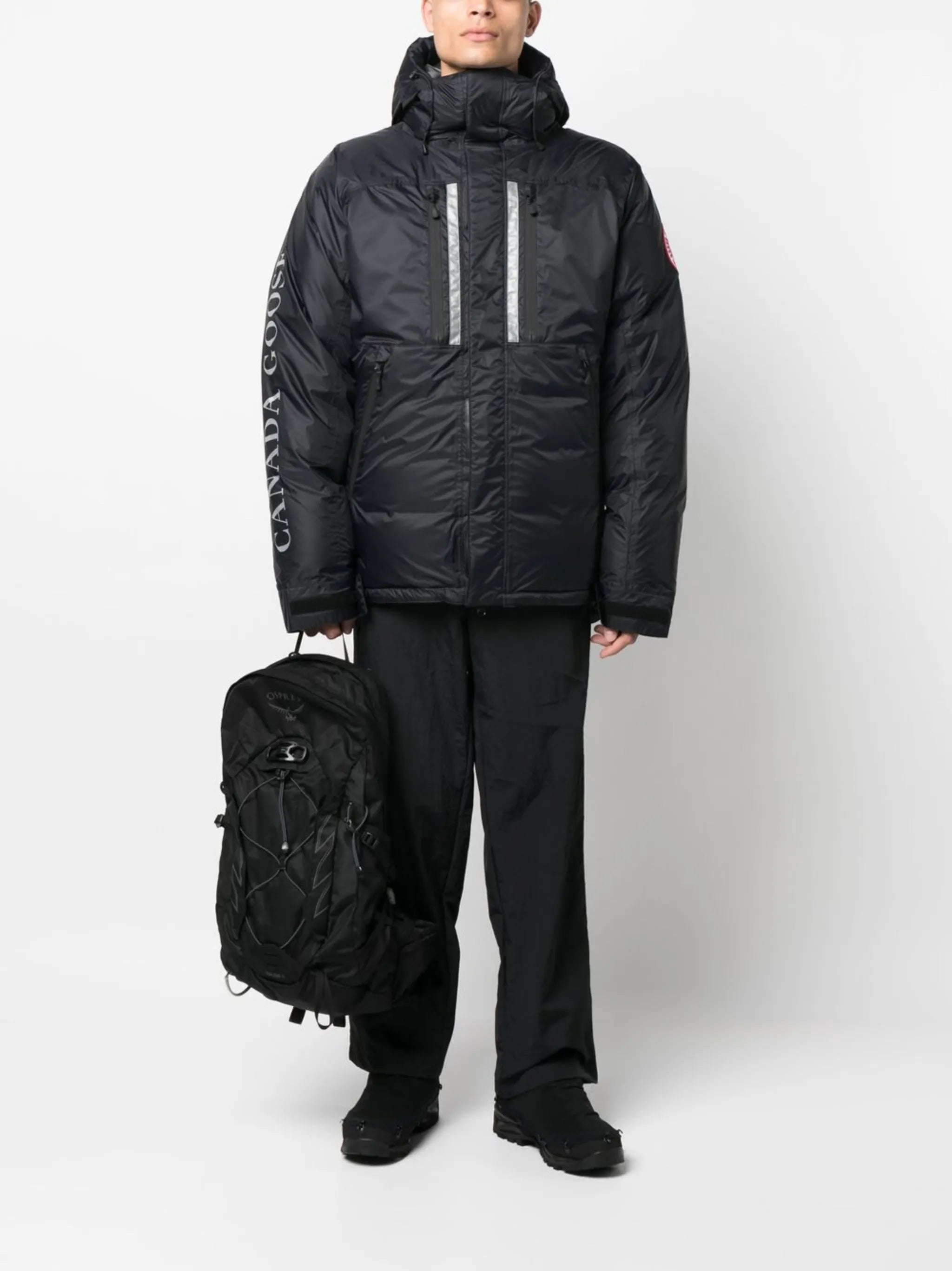 Skreslet hooded down jacket