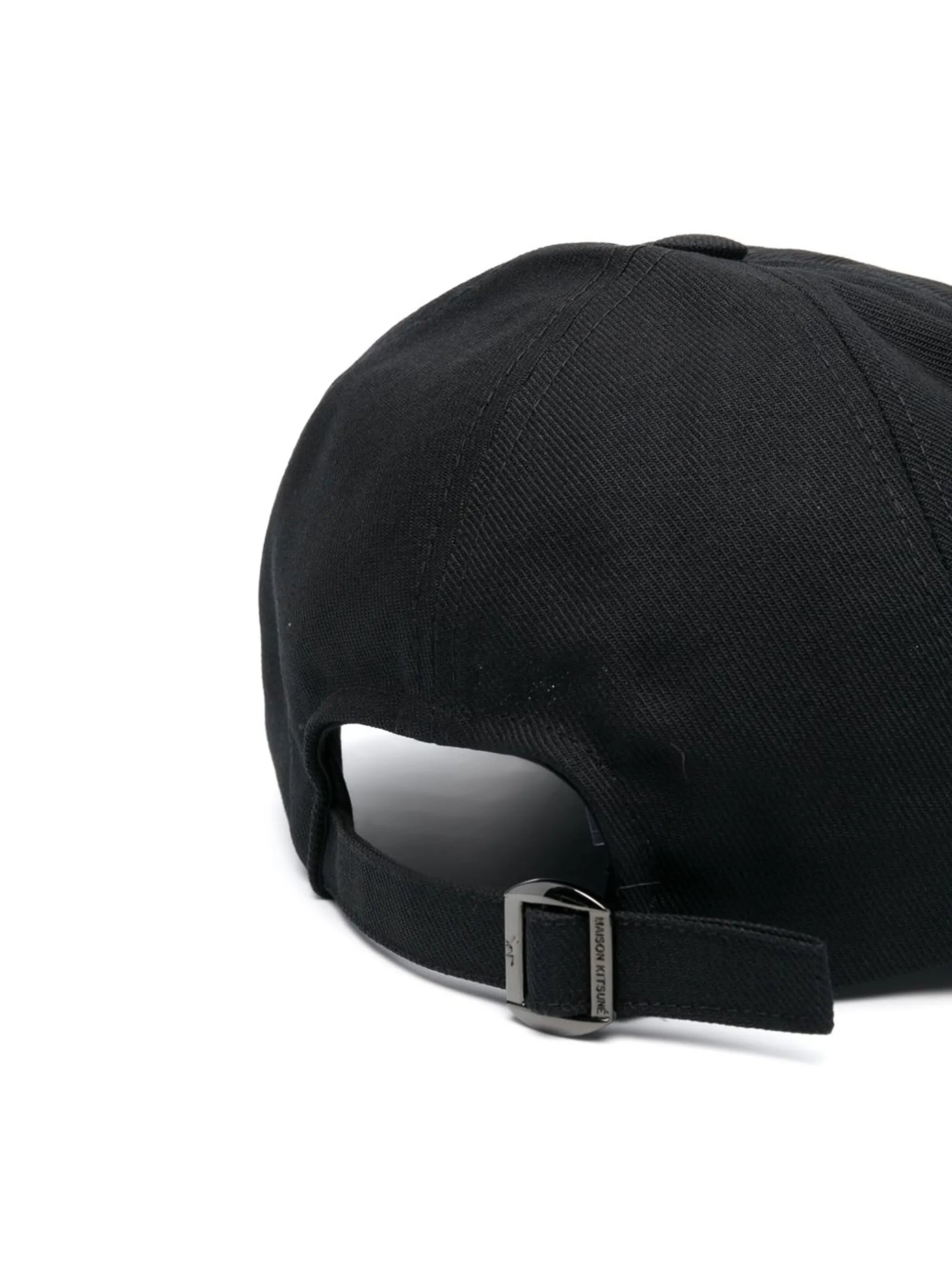 embroidered-motif cap