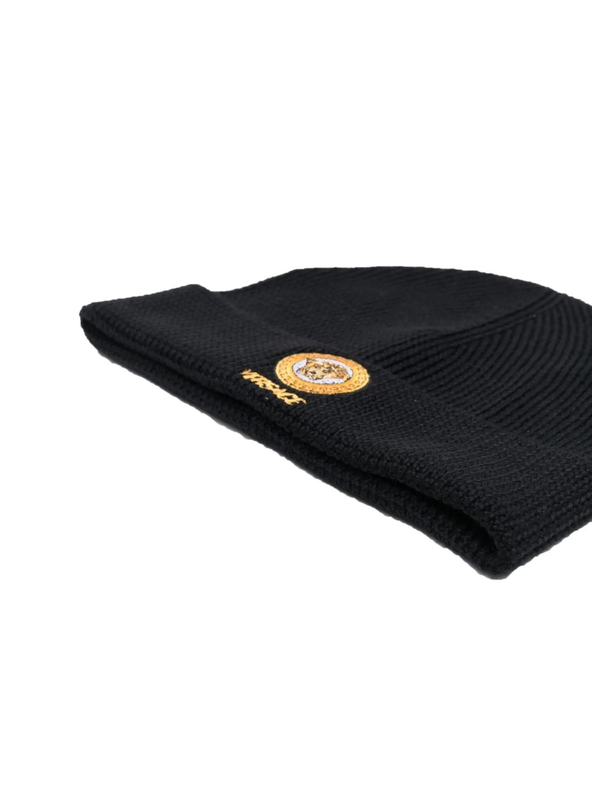 Medusa-embroidered wool beanie