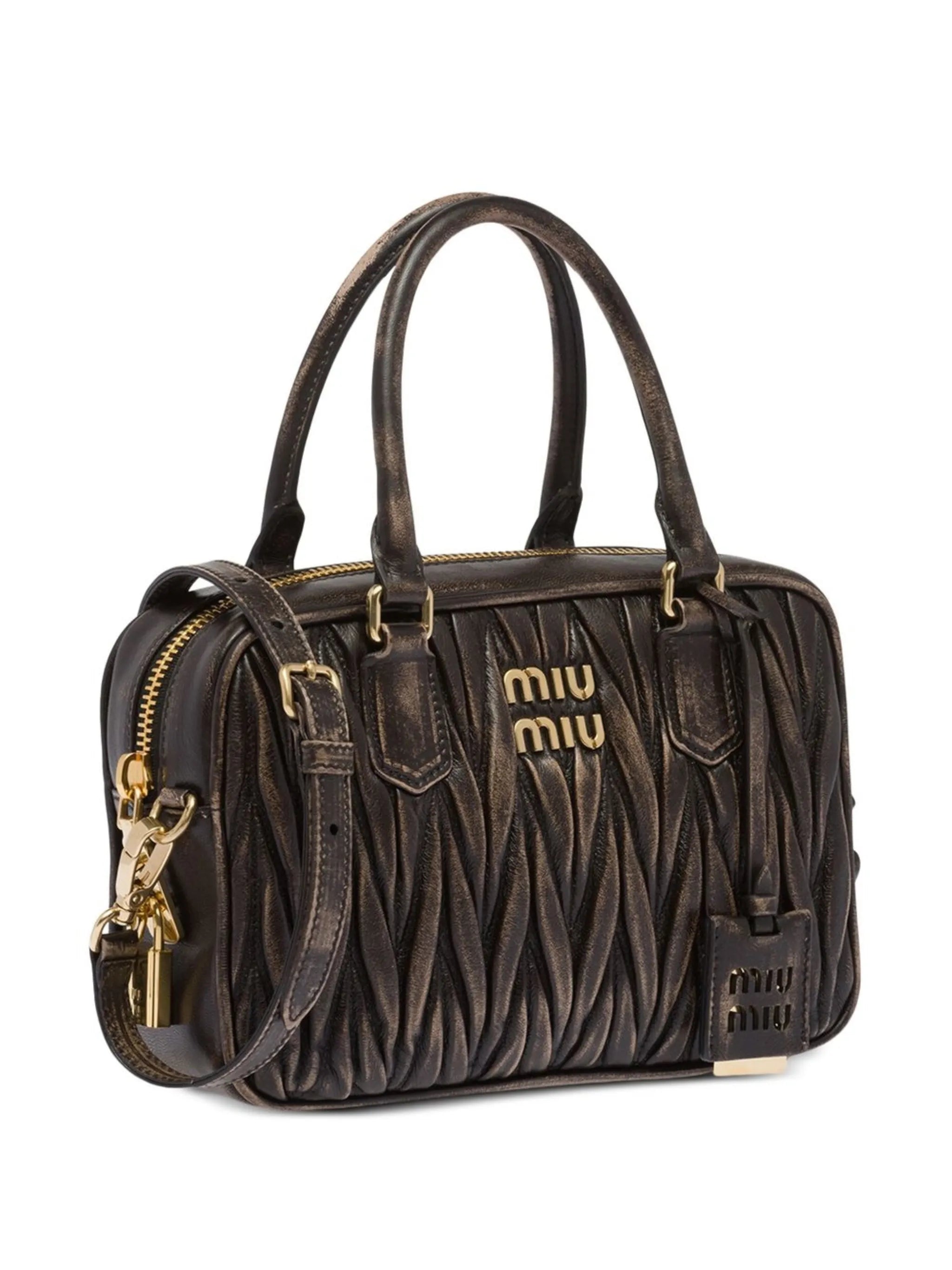 Matelassé quilted tote