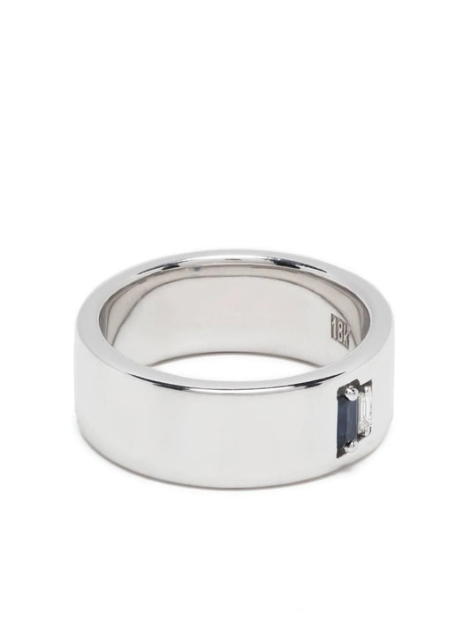 18kt white gold diamond and sapphire ring