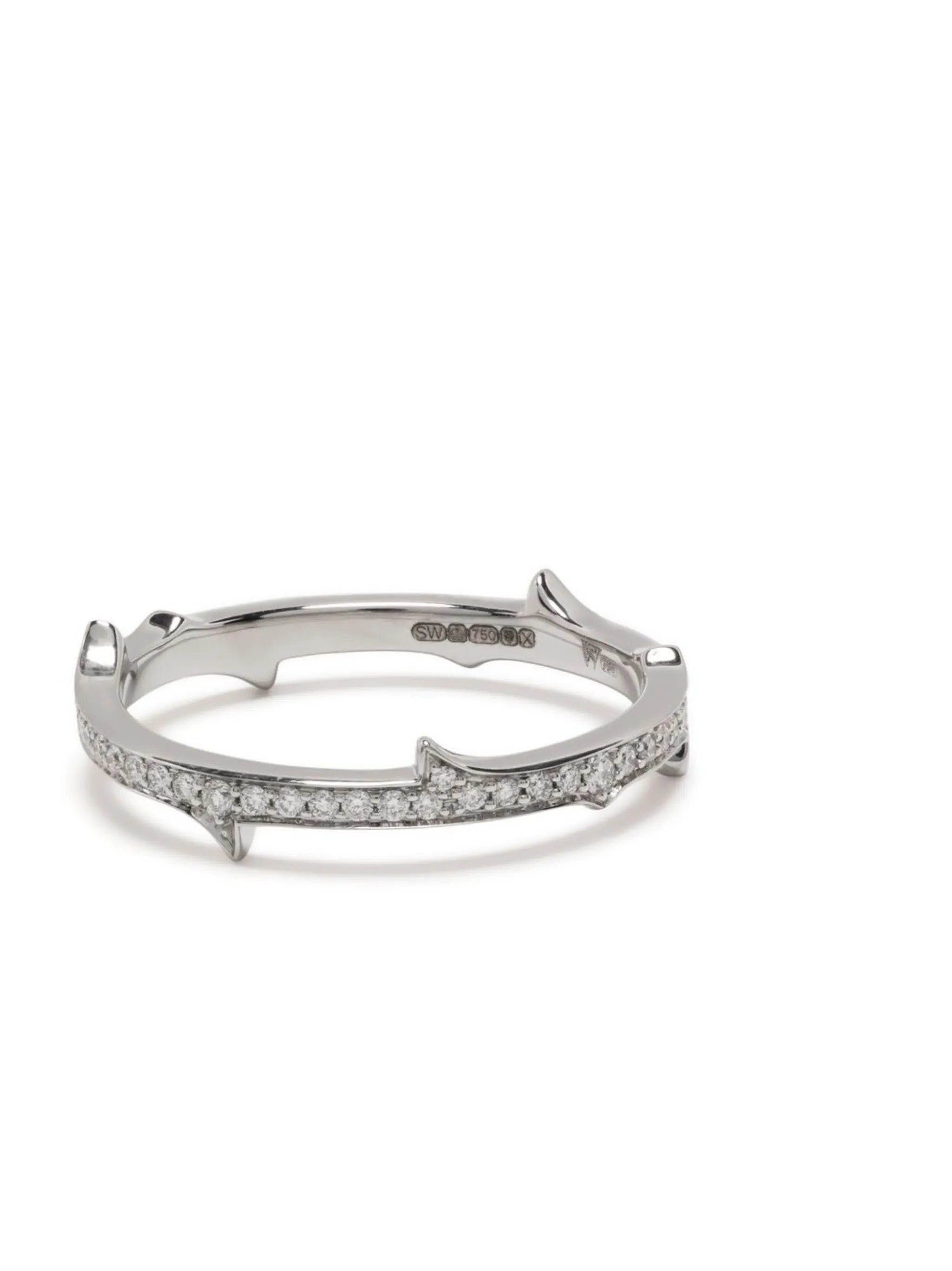 18kt white gold Thorn Stem diamond ring