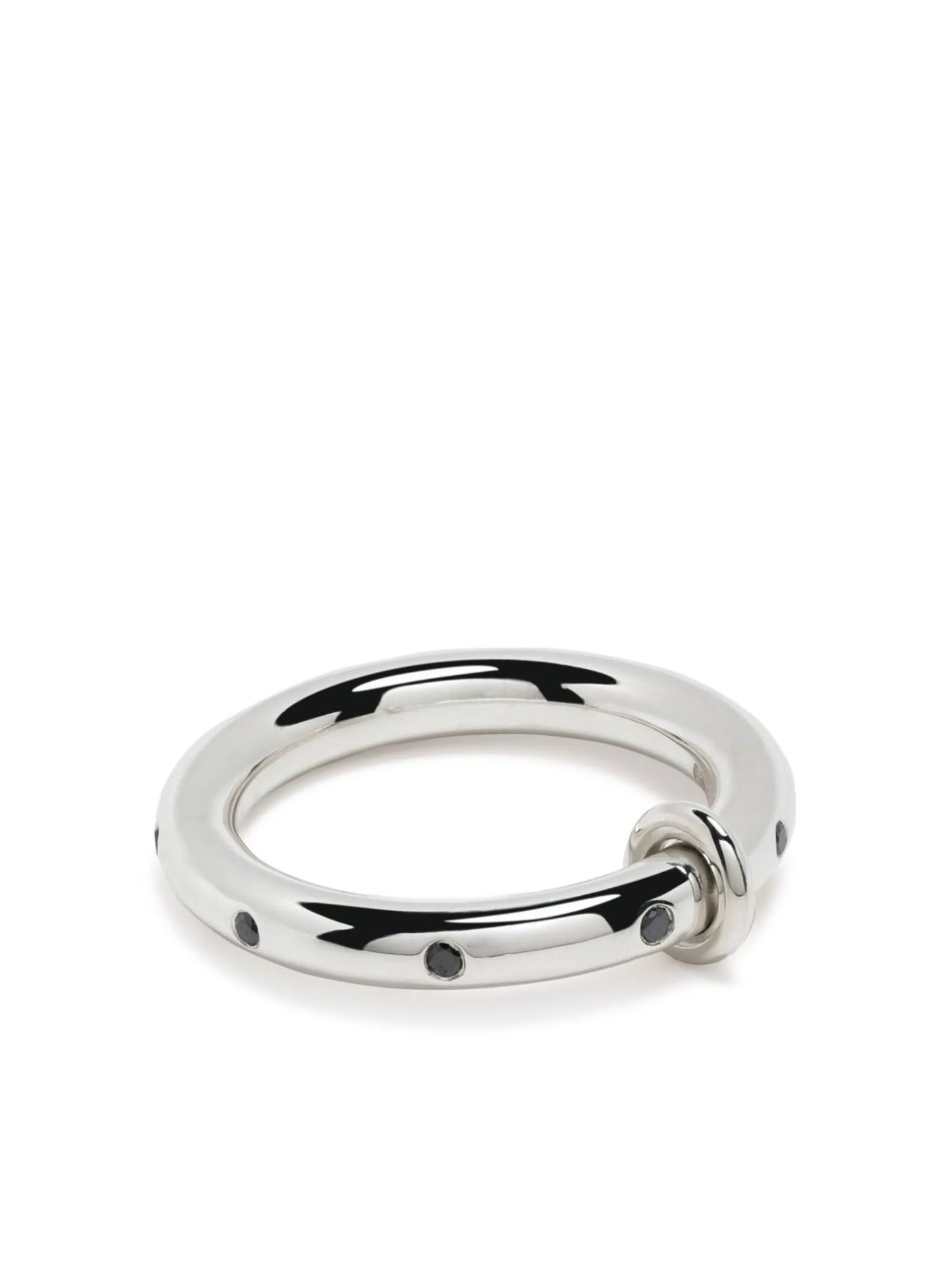 Ovio Noir diamond ring