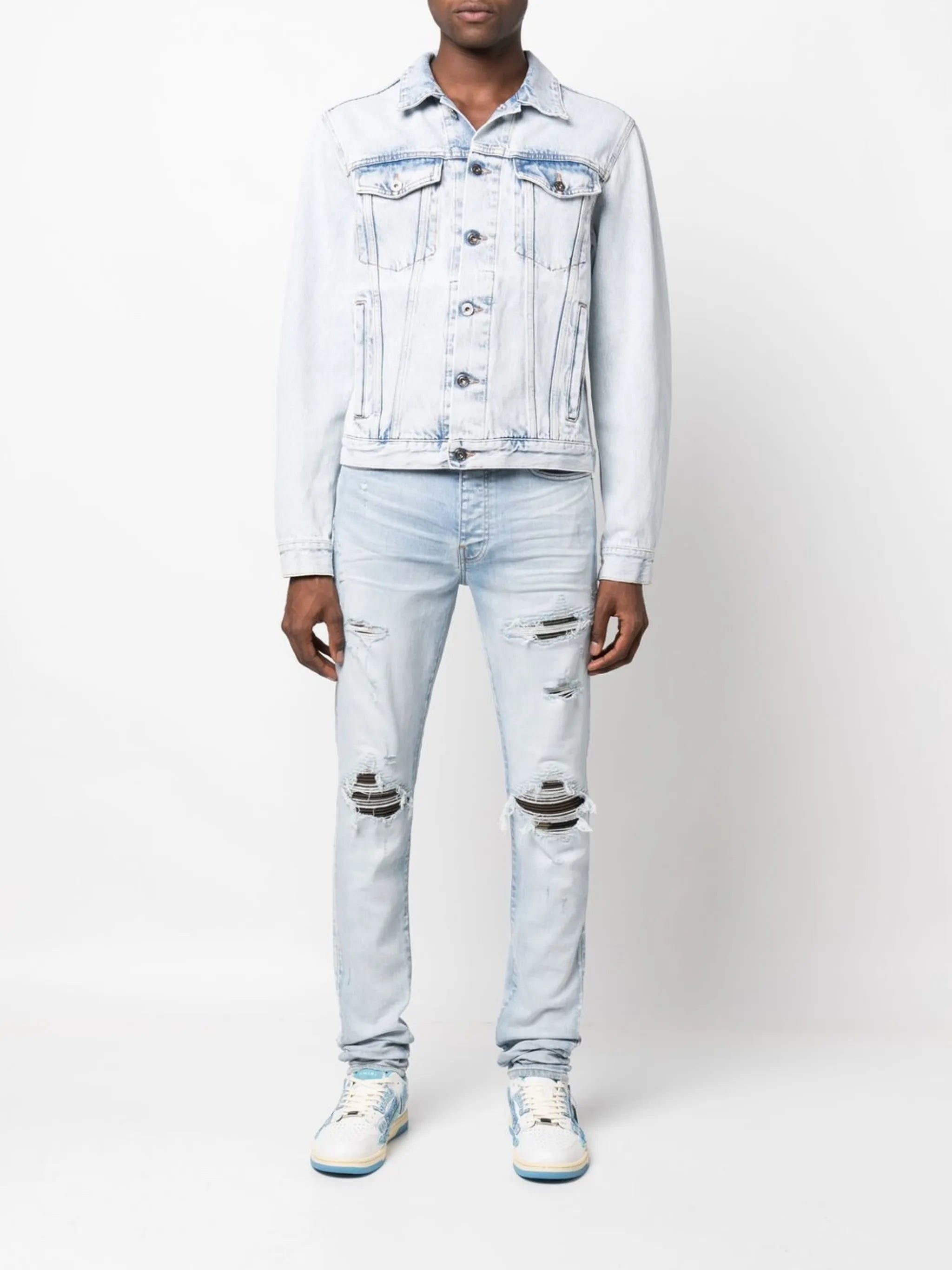 distressed slim-fit jeans