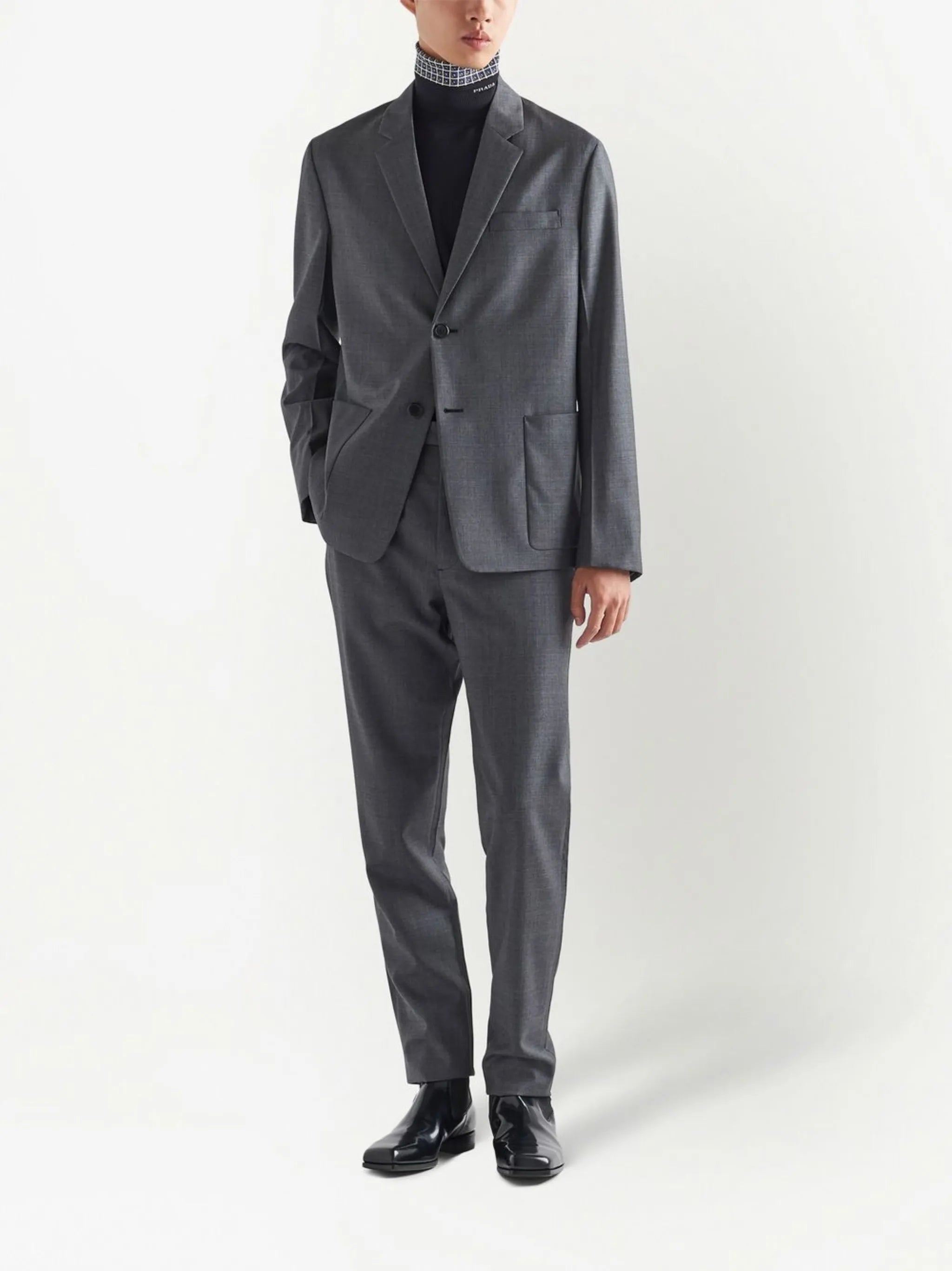 single-breasted wool blazer