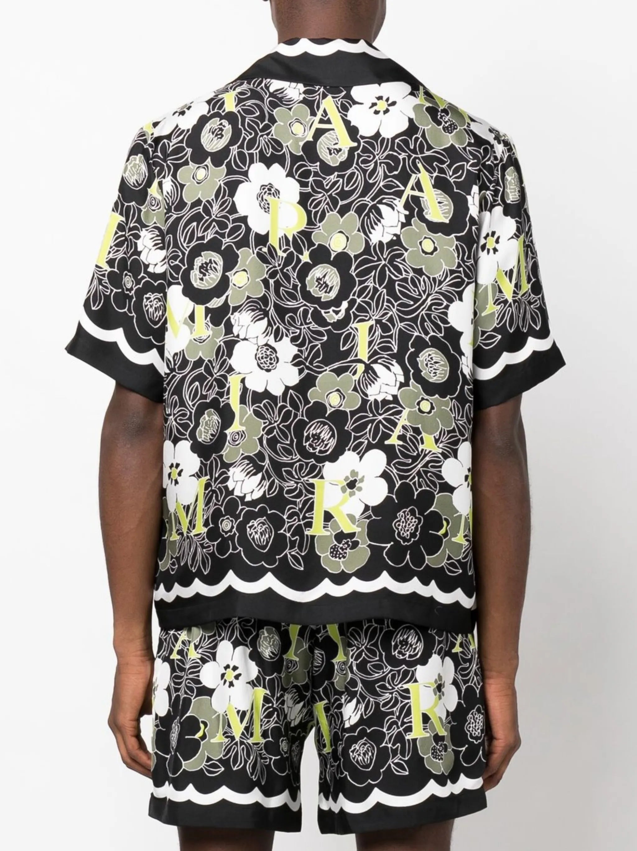 floral-print short-sleeved shirt