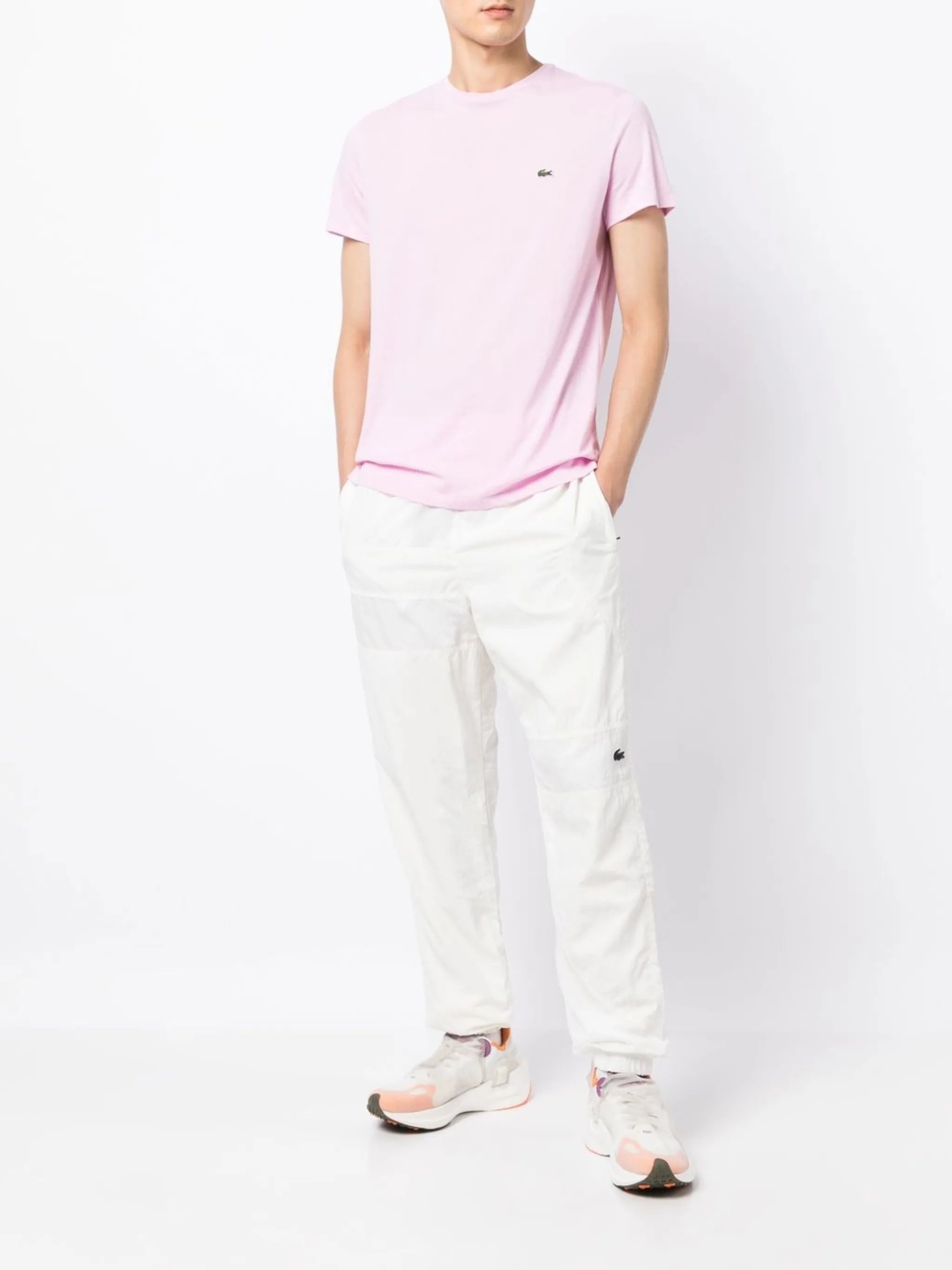 logo-embroidered T-shirt