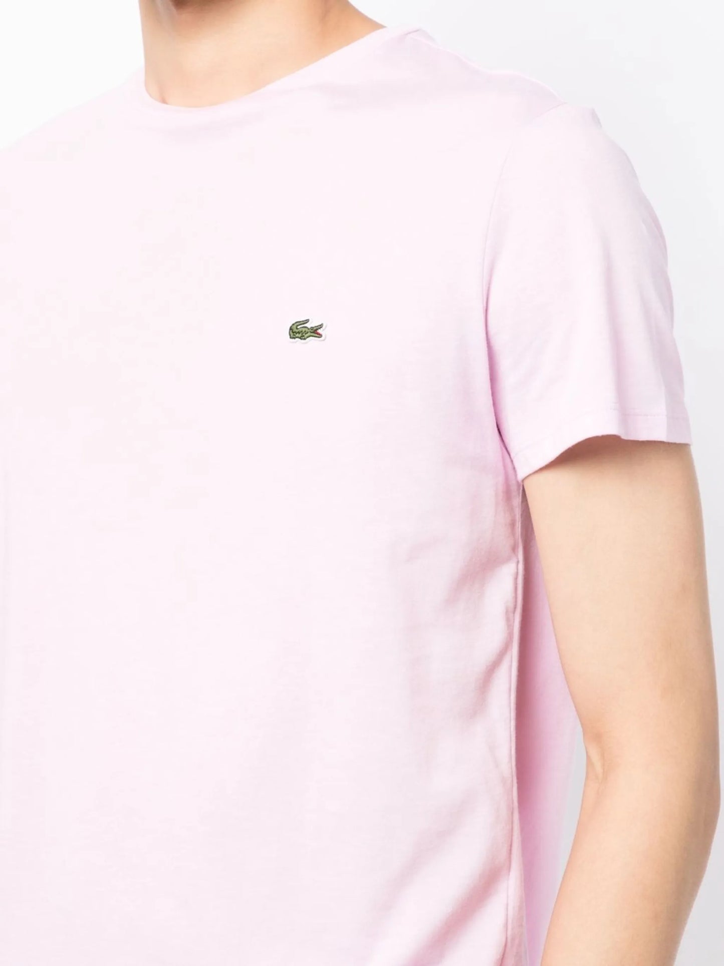 logo-embroidered T-shirt